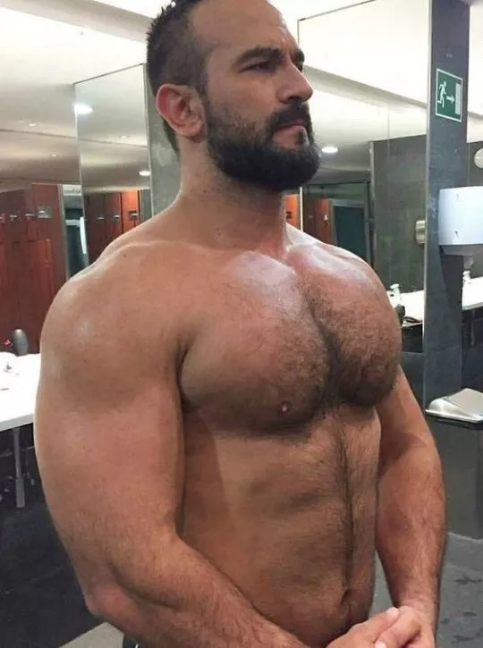 beefy posted by peludoporfavor