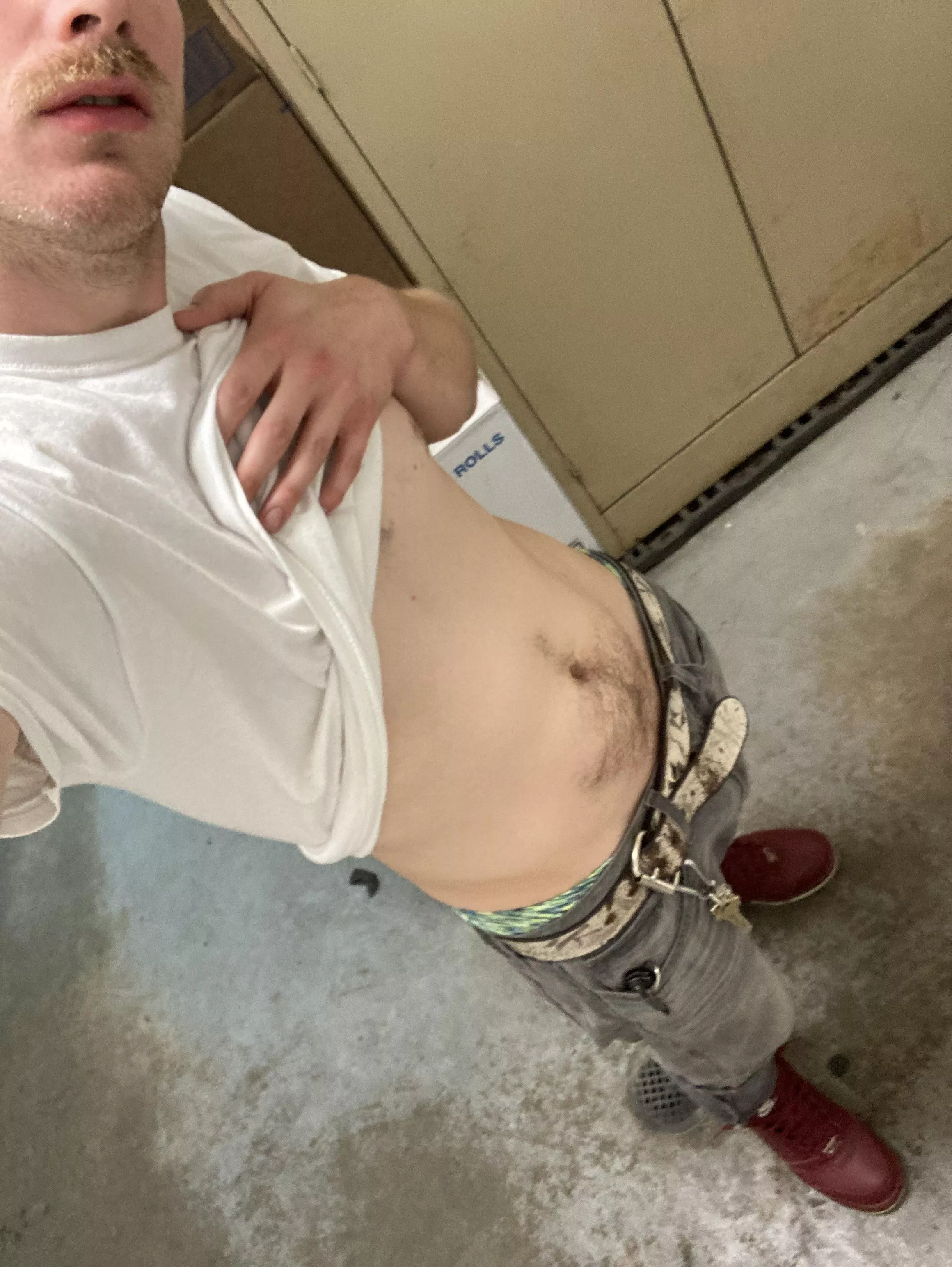 Been working on my tummy… see also NEW KICKS posted by MrMofuka