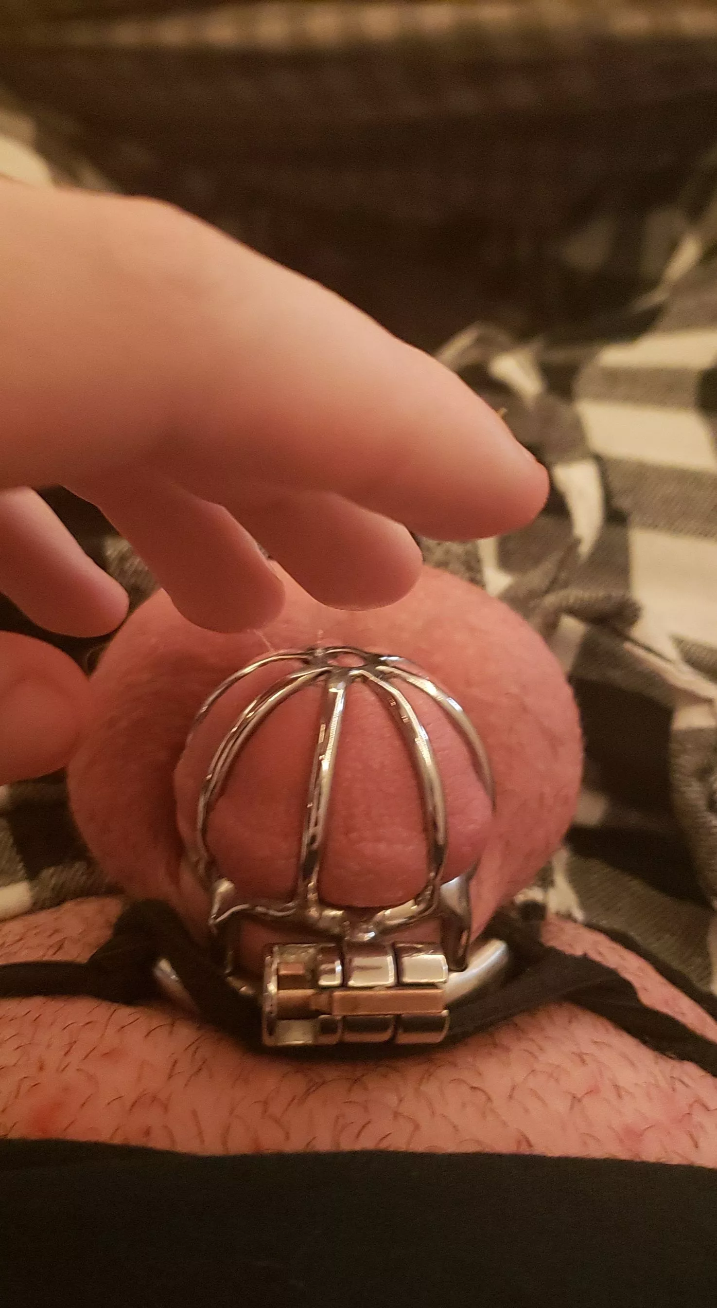 Begging for release on reddit like the cummy little filth piggy I am, do any of you feel generous? ðŸ¥º posted by minothinkie