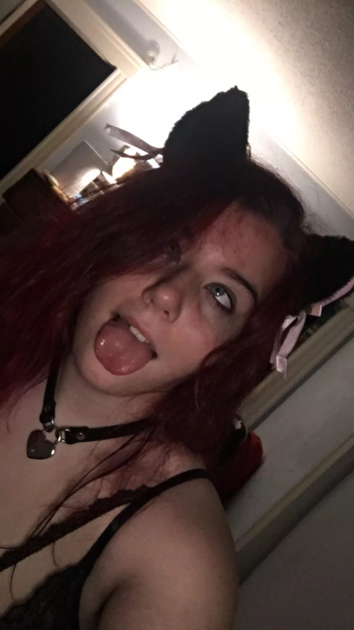 🐾 Being a kitty makes me thirsty😝 posted by Ratprincess20