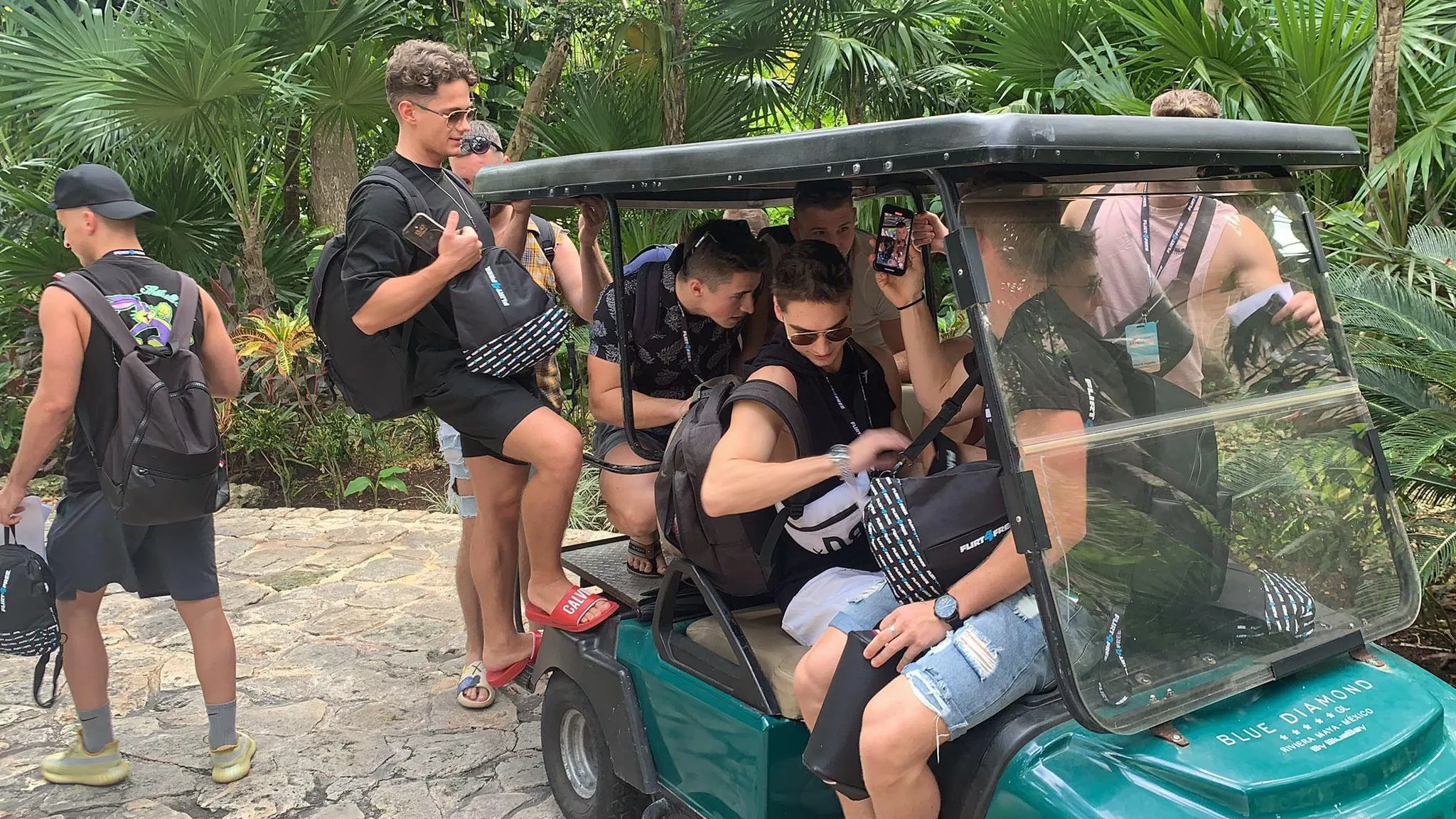 “BelAmi boys go for a ride in the tropics” … posted by neilfromsydney2003