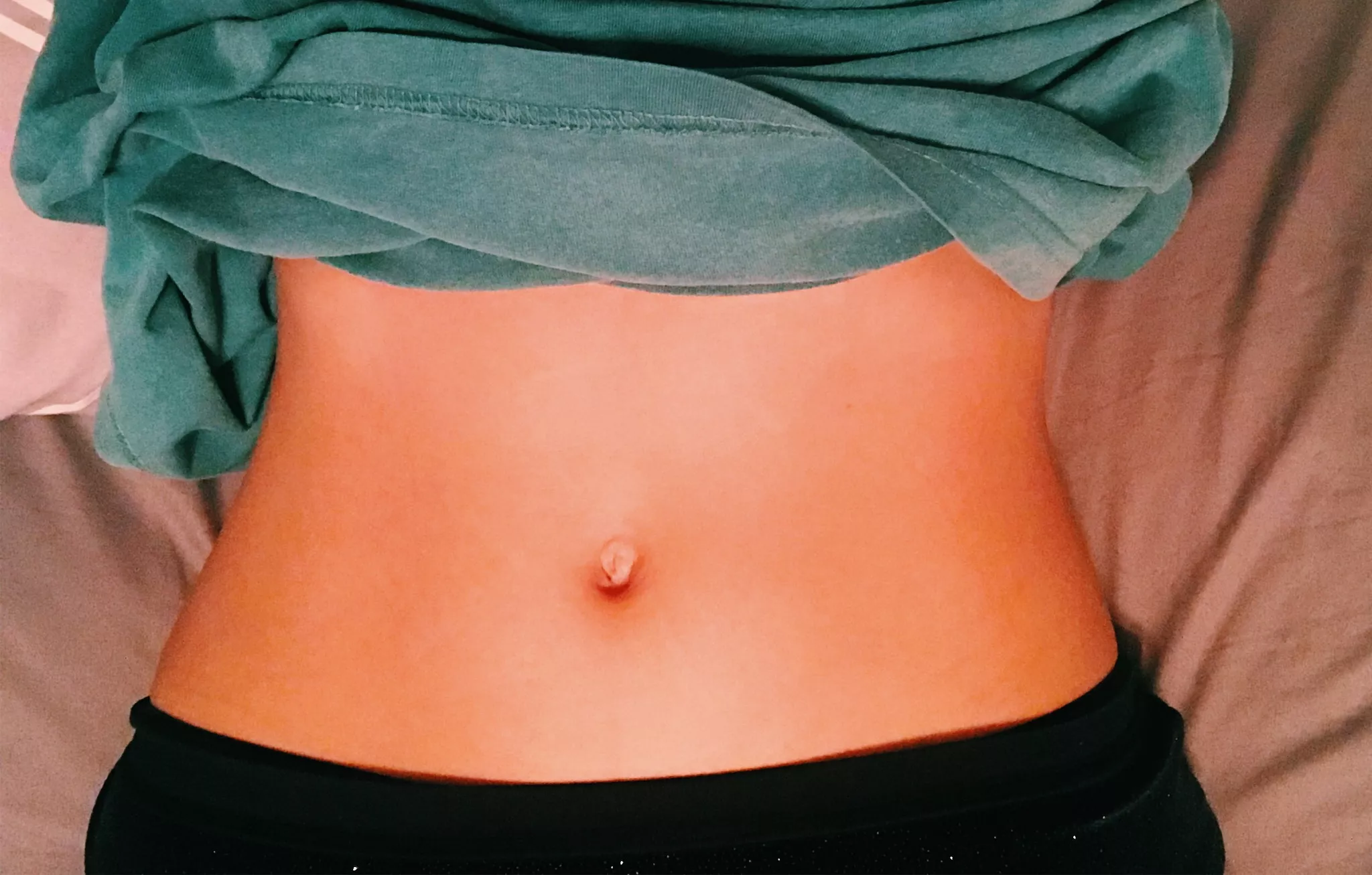 Bellybutton in the dorm posted by wandering_tarheel