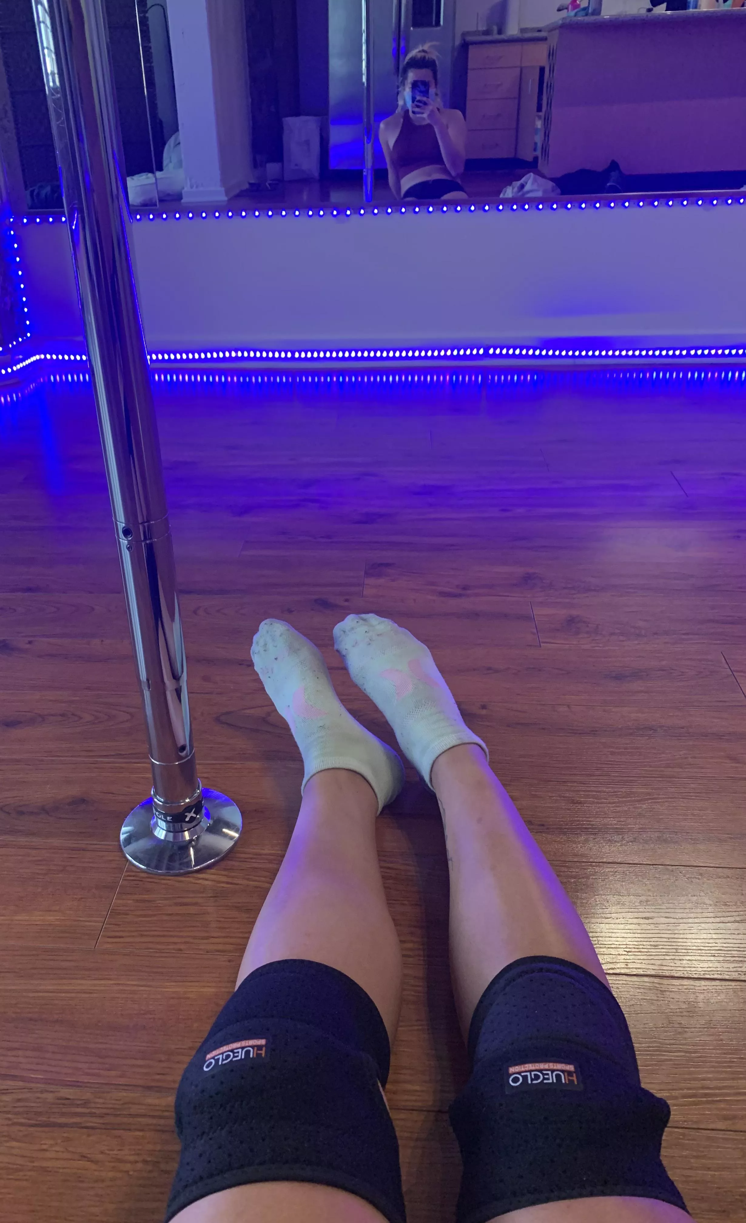 Bet you’d go crazy over these after pole dancing 🧦 posted by librabutterfly