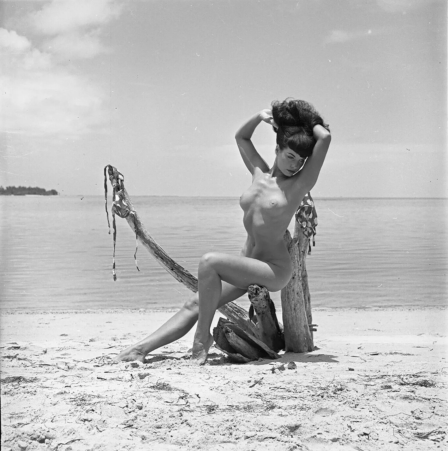 Bettie Page (1954) posted by gotfannorthofthewall