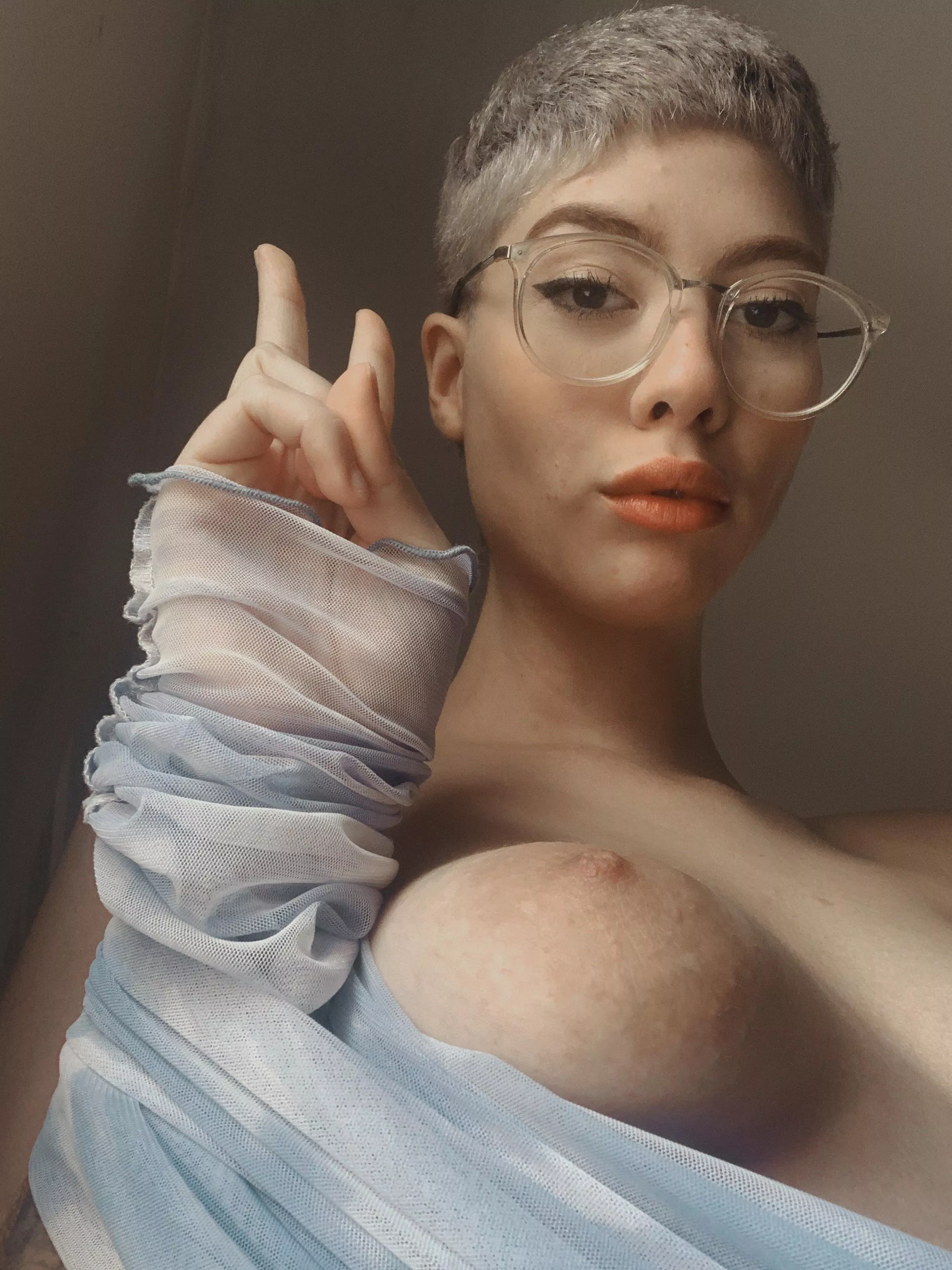 Big areolas posted by Moonlover-18