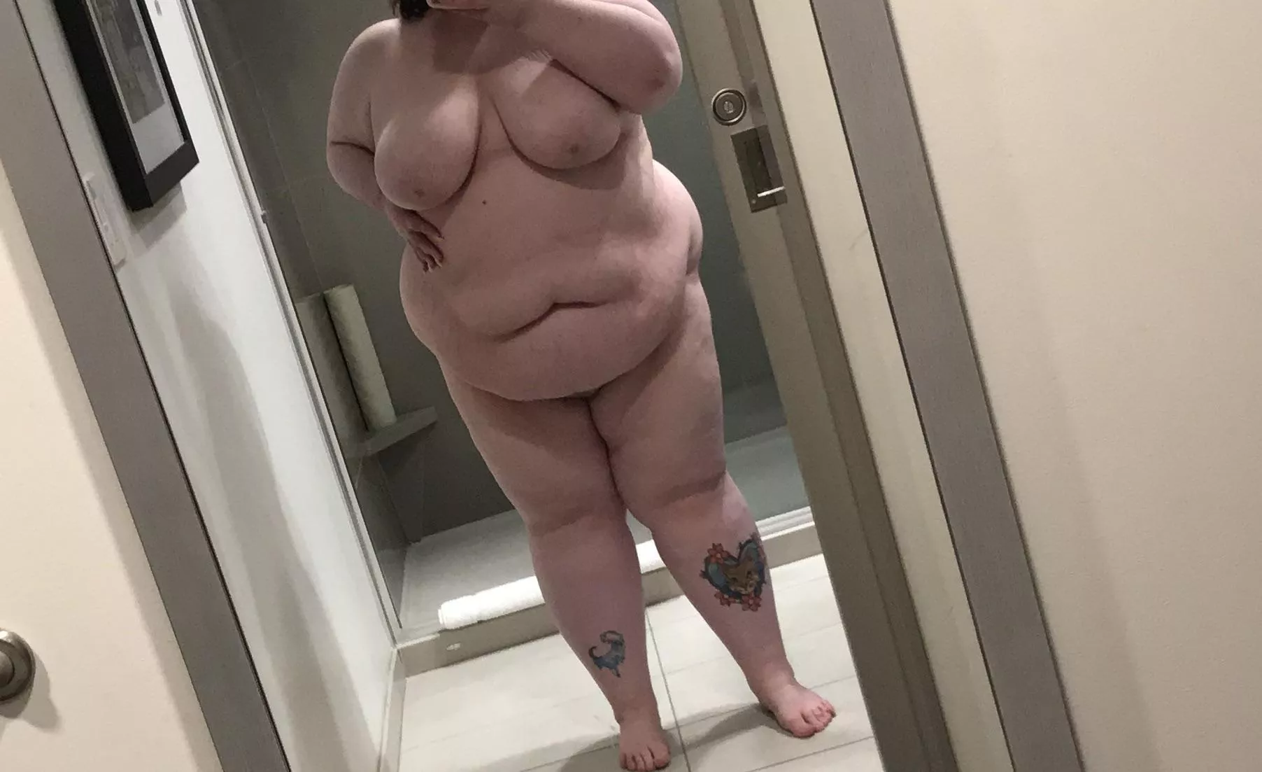 Big tittys and big belly 😍 posted by bbw__babex