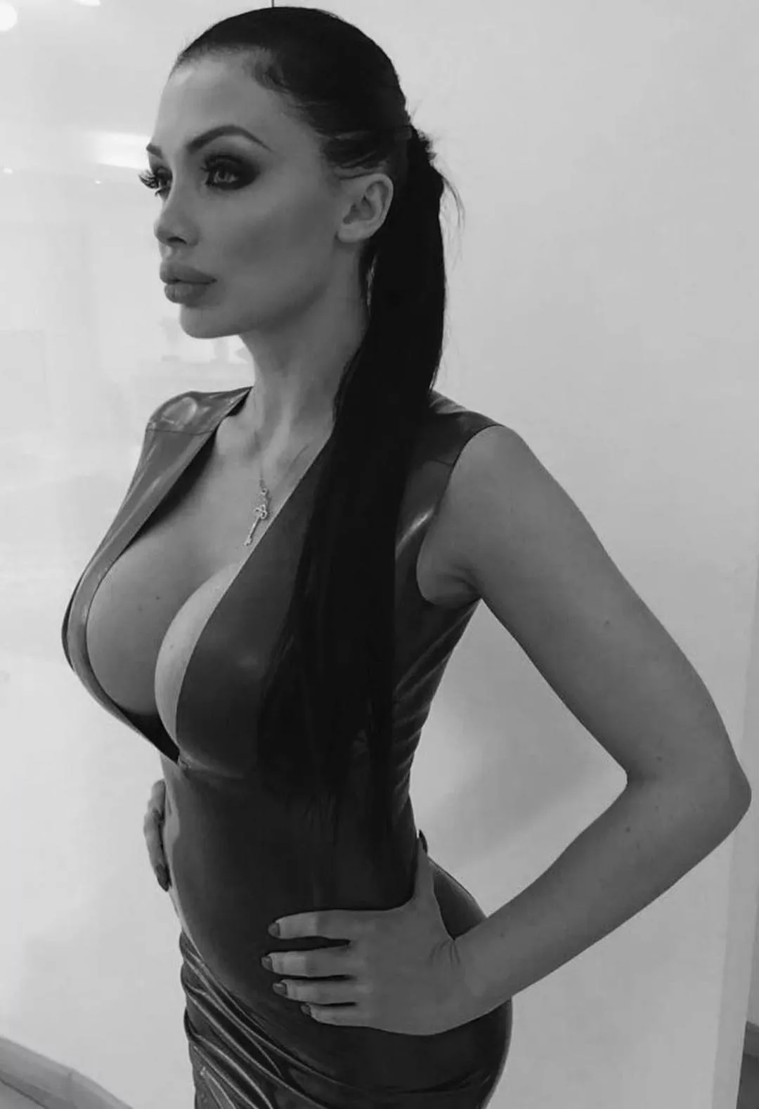 Black and white bimbo posted by whymex3