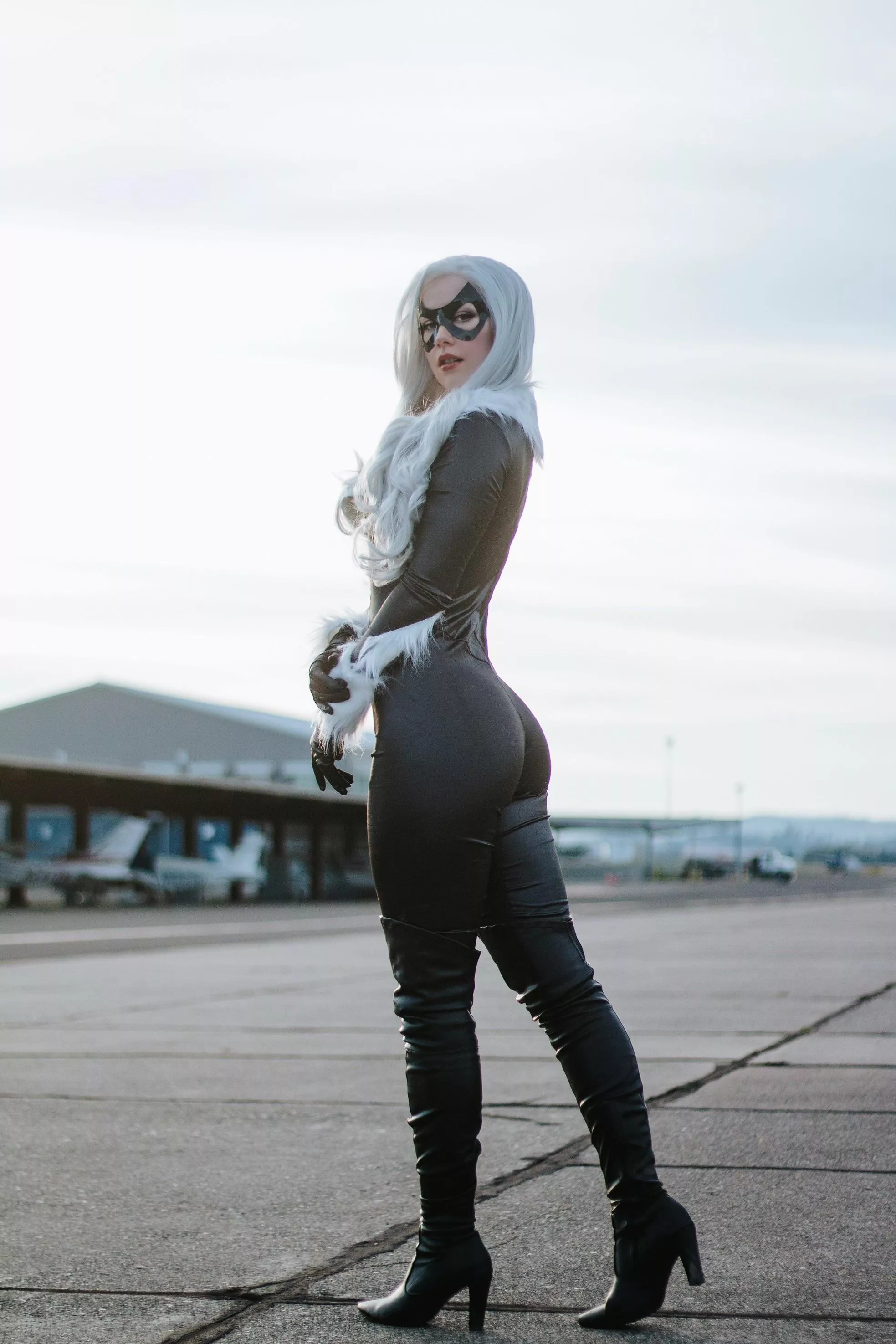 Black Cat by emdavfro posted by emdavfrocosplay