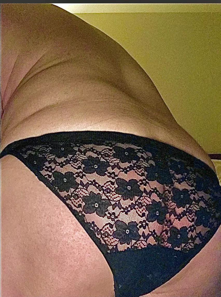 Black lace posted by oldasdirt58