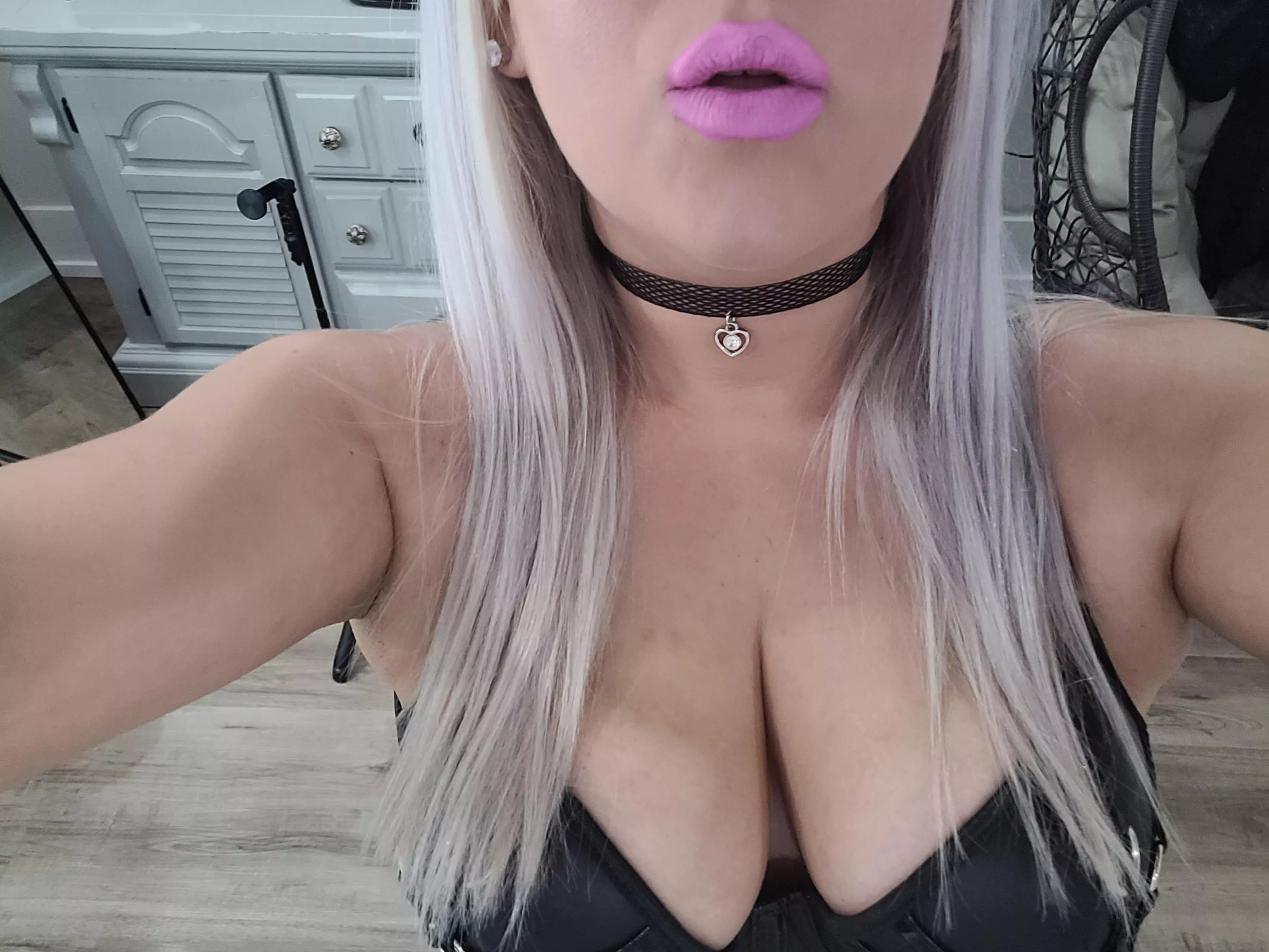 Black leather corset with bimbo pink lips! [OC] posted by _allabouther