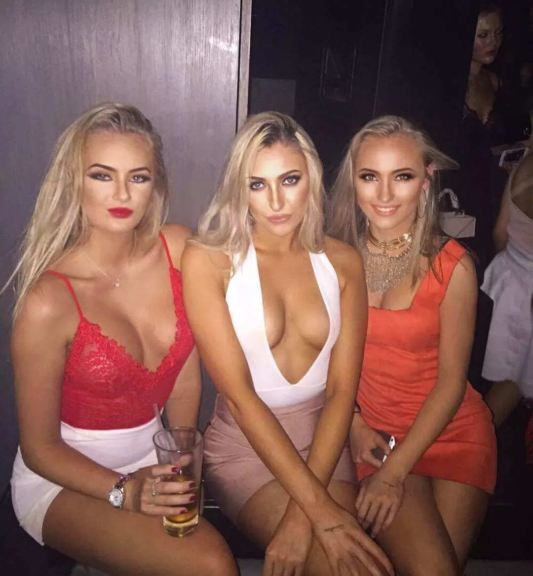 Blonde maneaters posted by firstmanstanding_