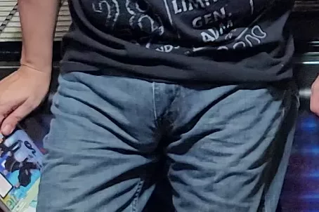 Blue jeans bulge and maybe a cock head if you look closely enough posted by rlitt99