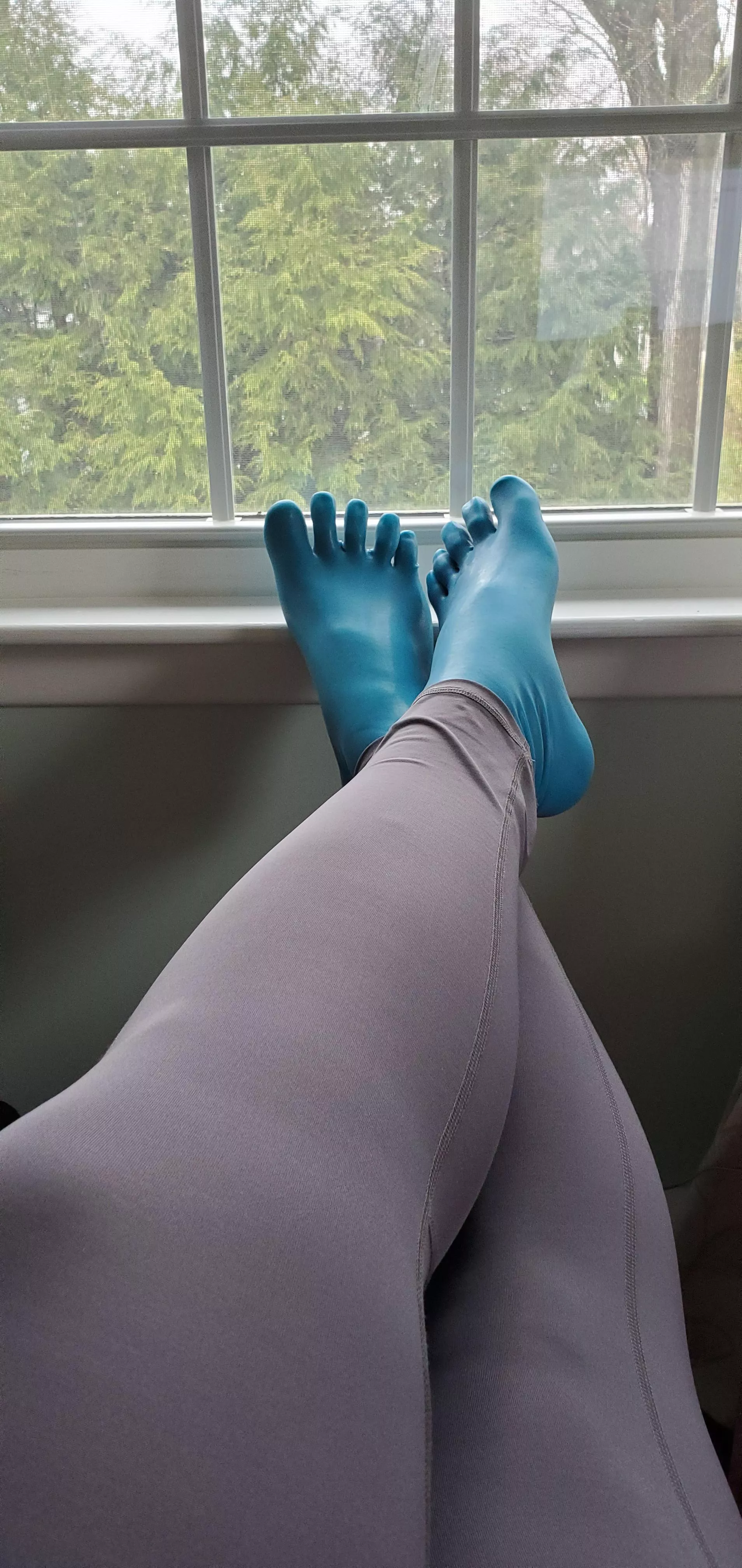 Blue latex toe socks and gray tights posted by MutexLatex