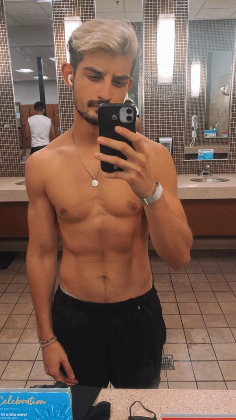 Body coming along, what do yâ€™all think? posted by JeeezusChrists