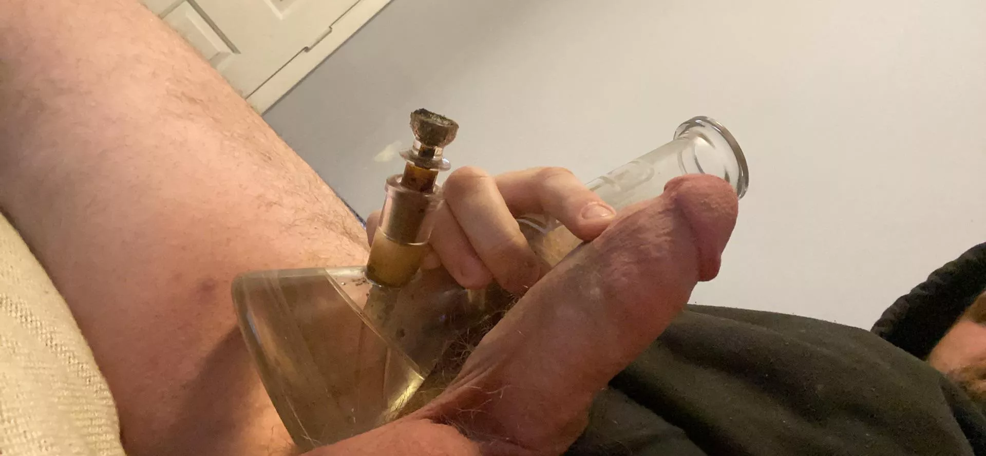 Bong Rip? (M) posted by Chefpickles-8328