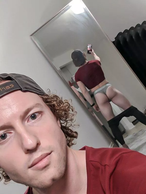 Booty for you! 😘 posted by justcallmeblake