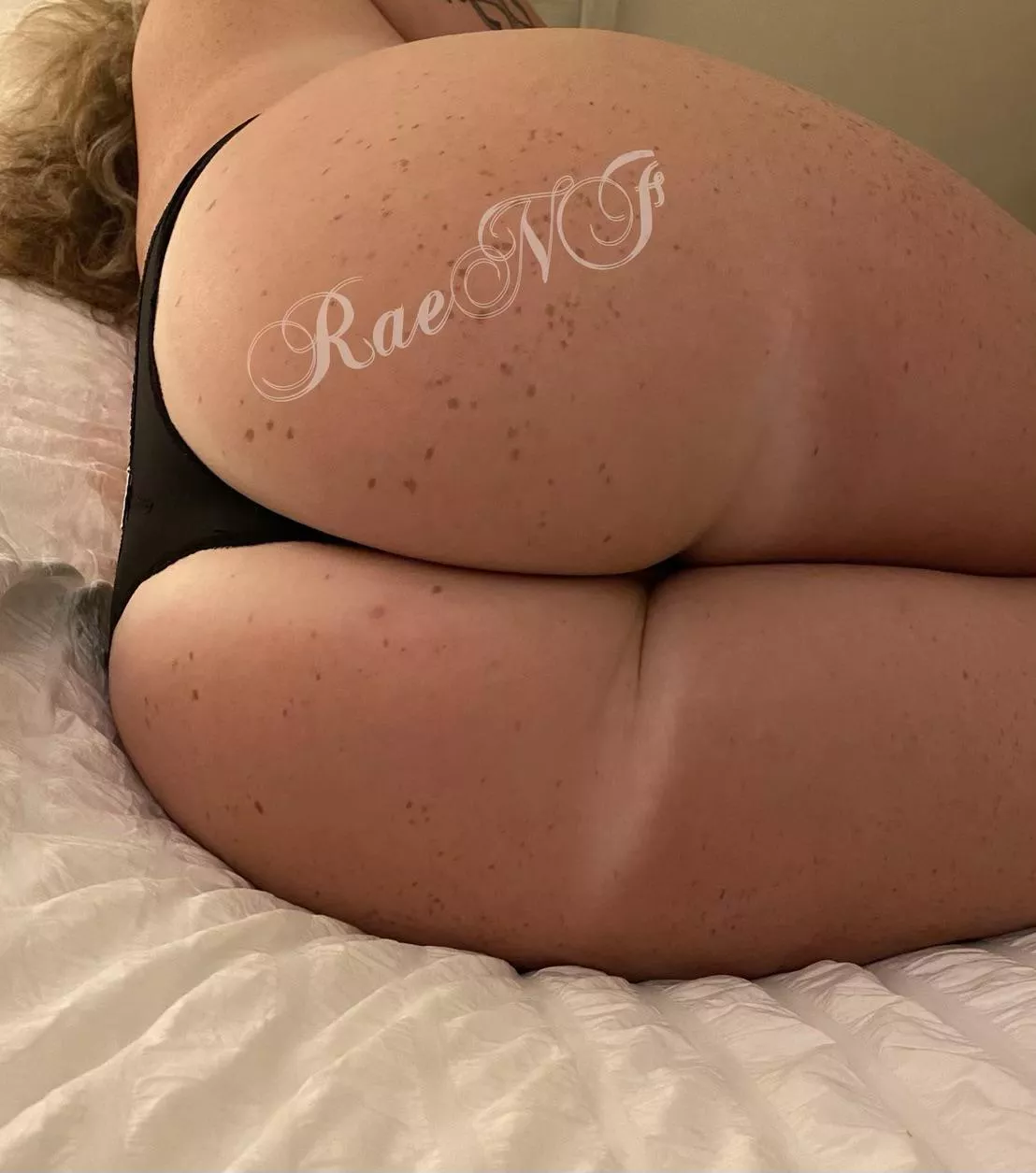 Booty freckles for you to count while we fuck 😝 posted by chosenpotatohoe