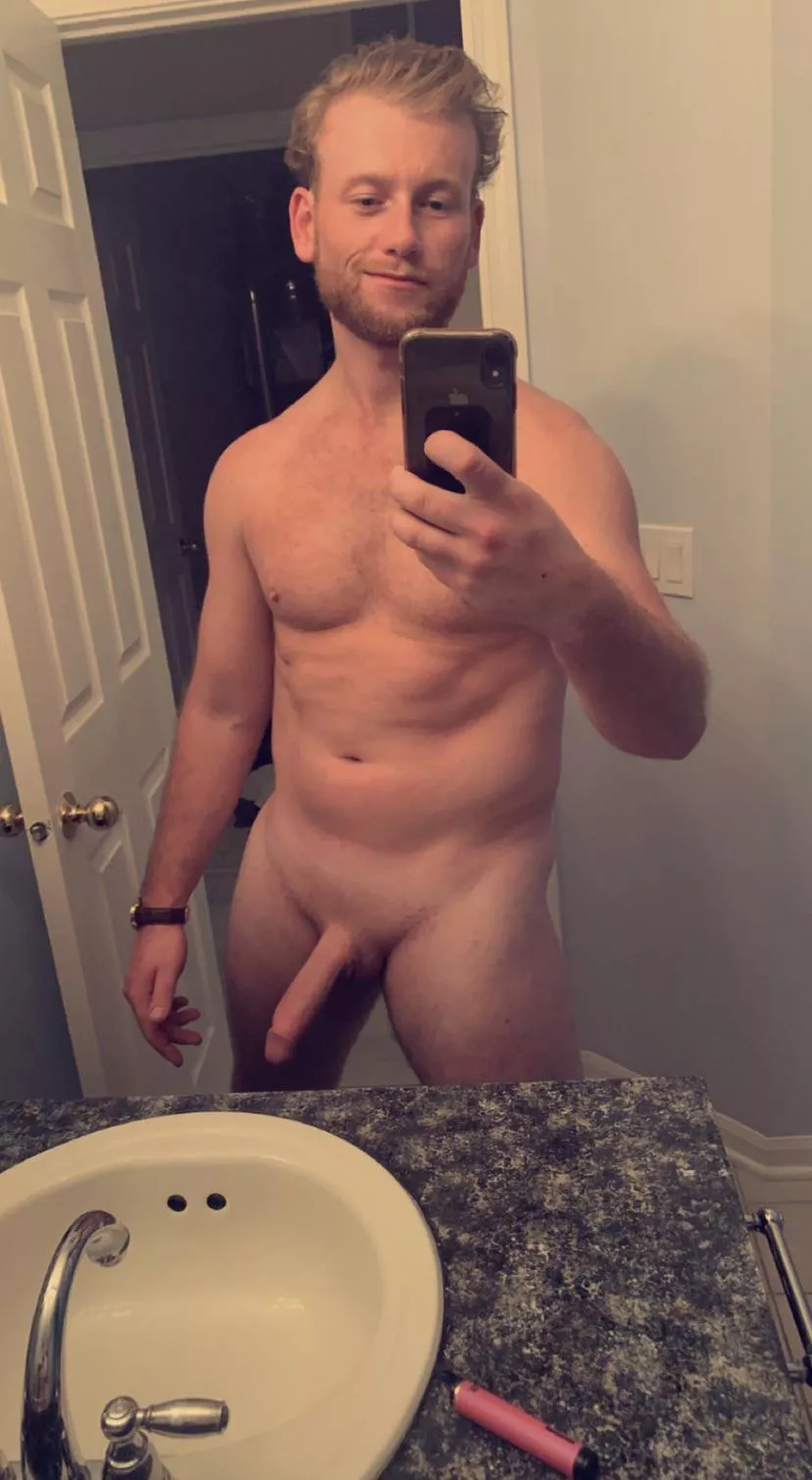 Bored and horny... hmu posted by JeremyLong73