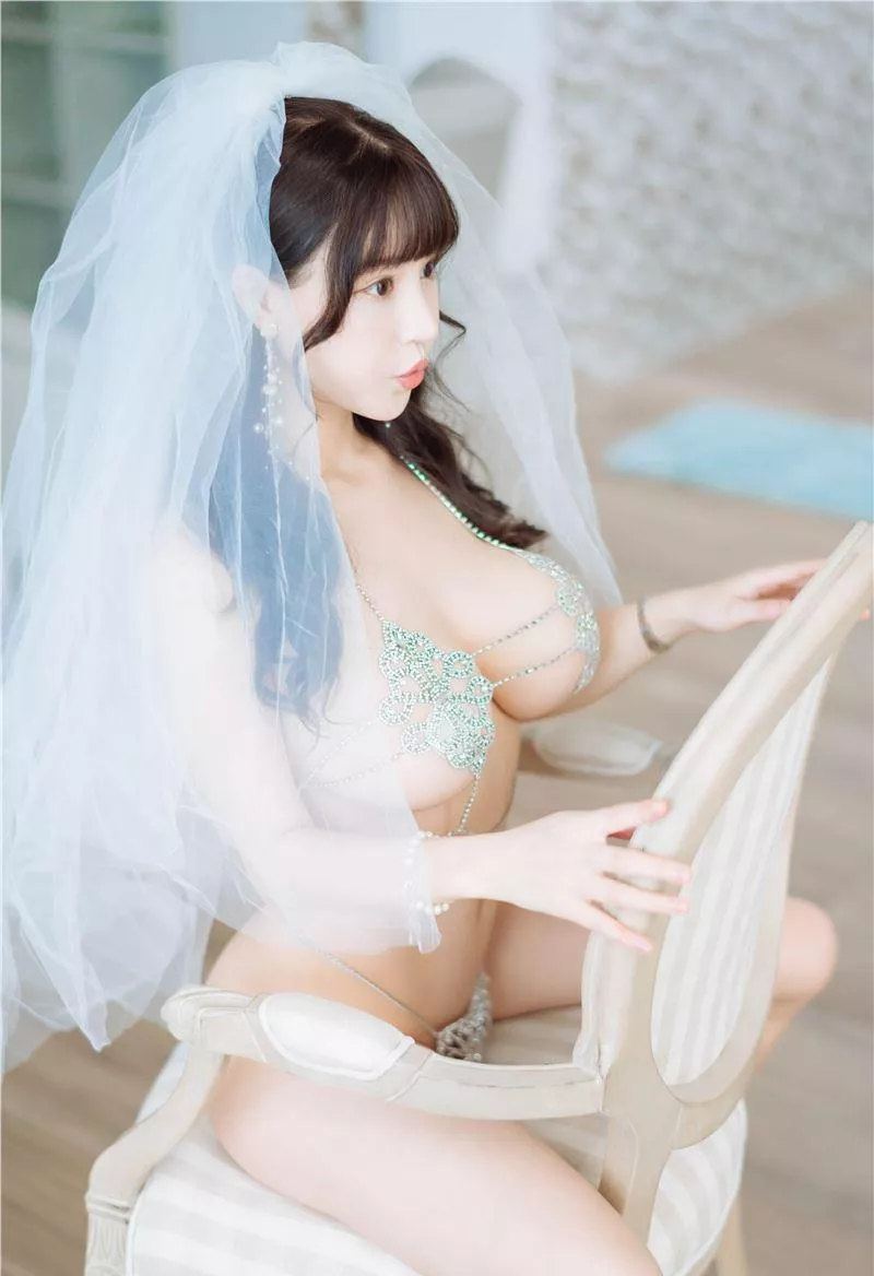 Bride posted by [deleted]