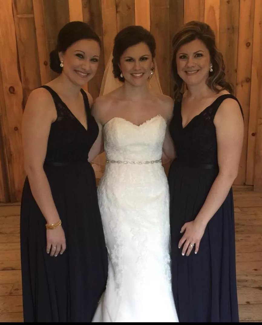 Bride and her Bridesmaids ðŸ˜ðŸ˜ðŸ˜ posted by tributes_all_day