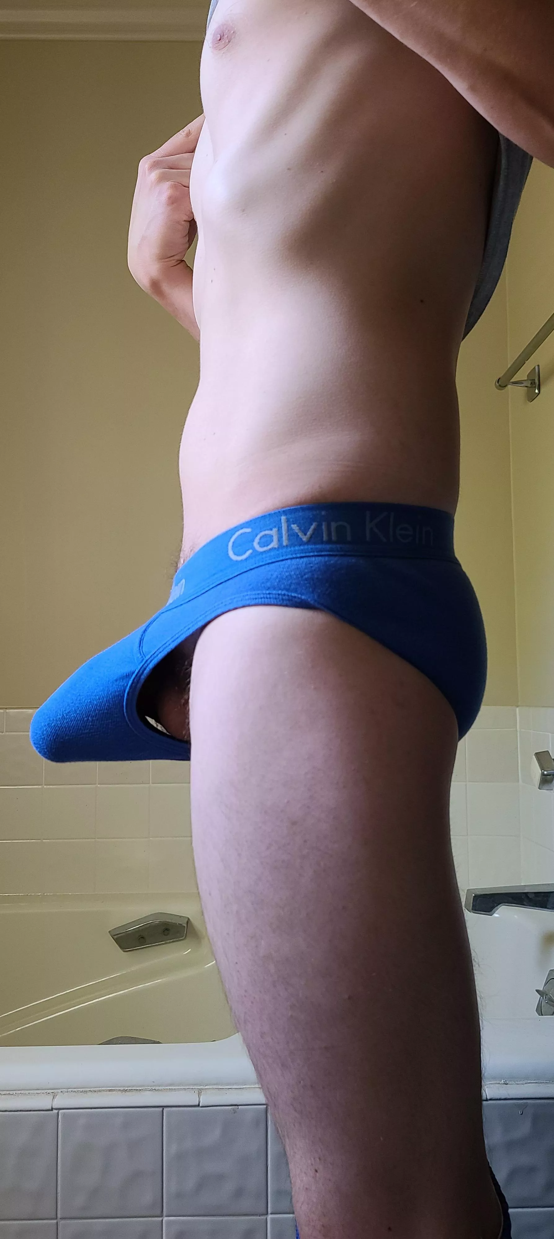 Briefs make me horny posted by yellerstone