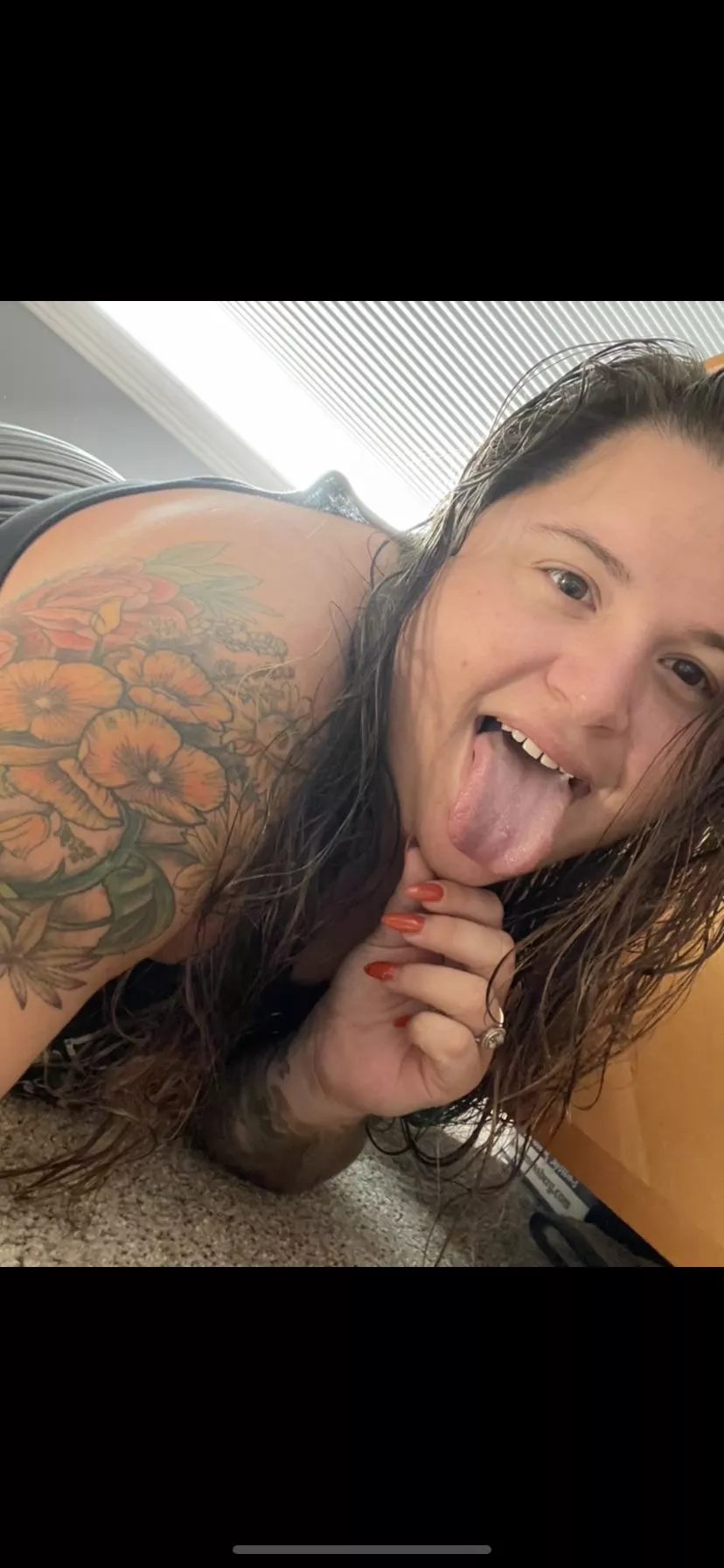 brightening up your day posted by handful_heather420