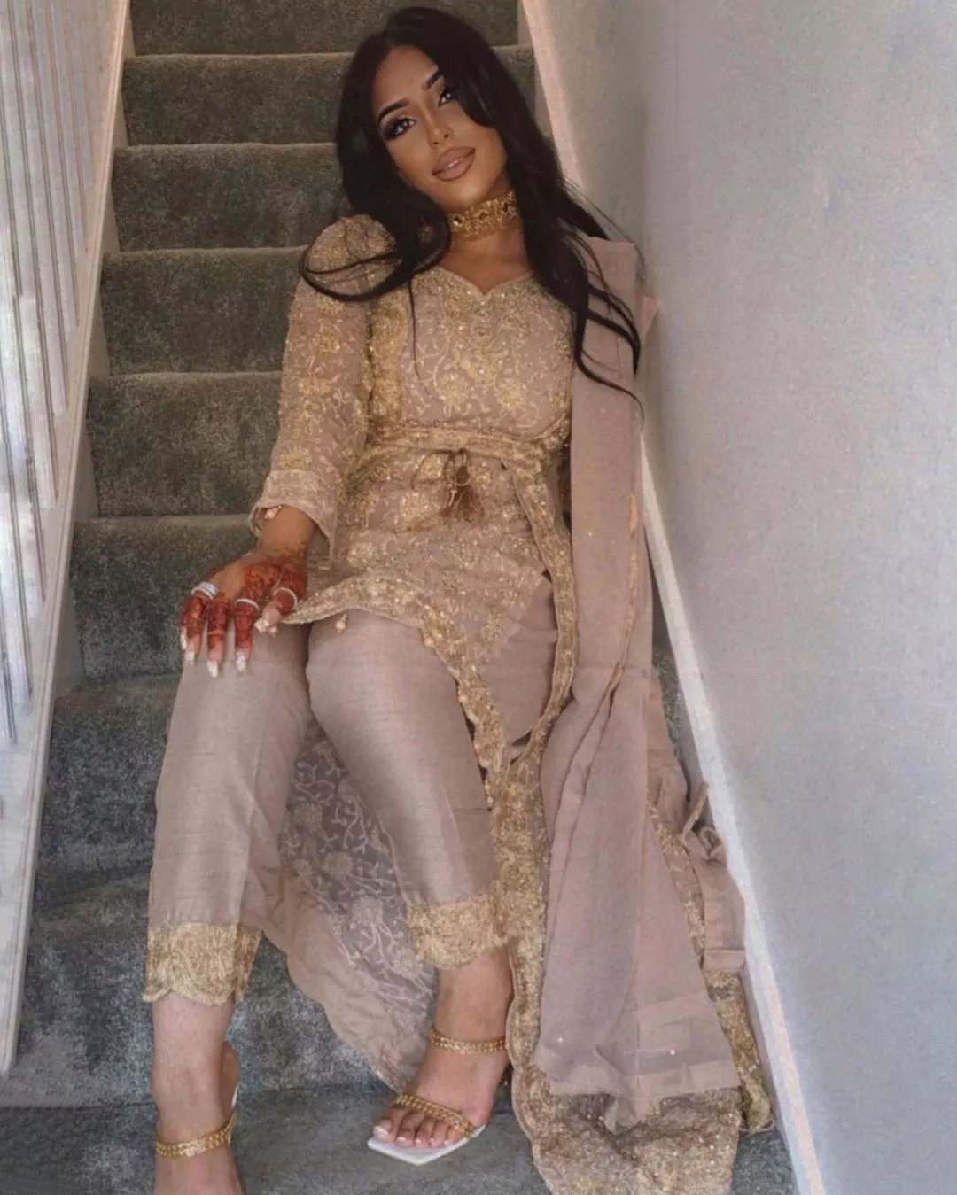 British Pakistani Beauty in Ethnic Dress posted by tenant69