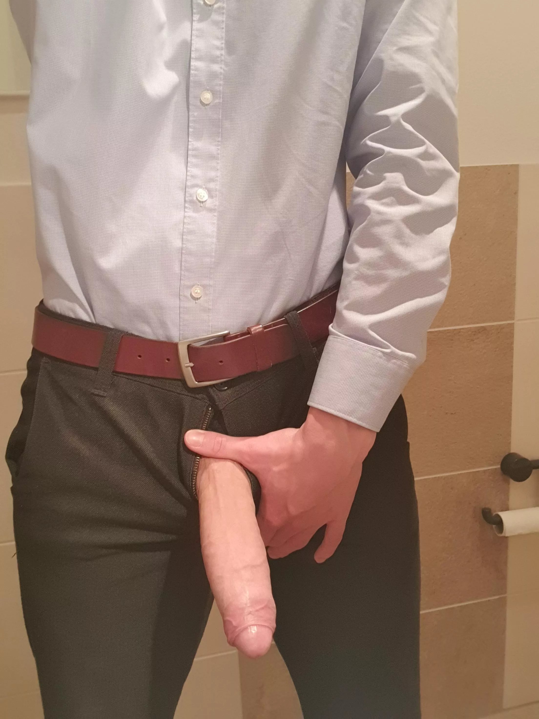 Business dick posted by pht1v0