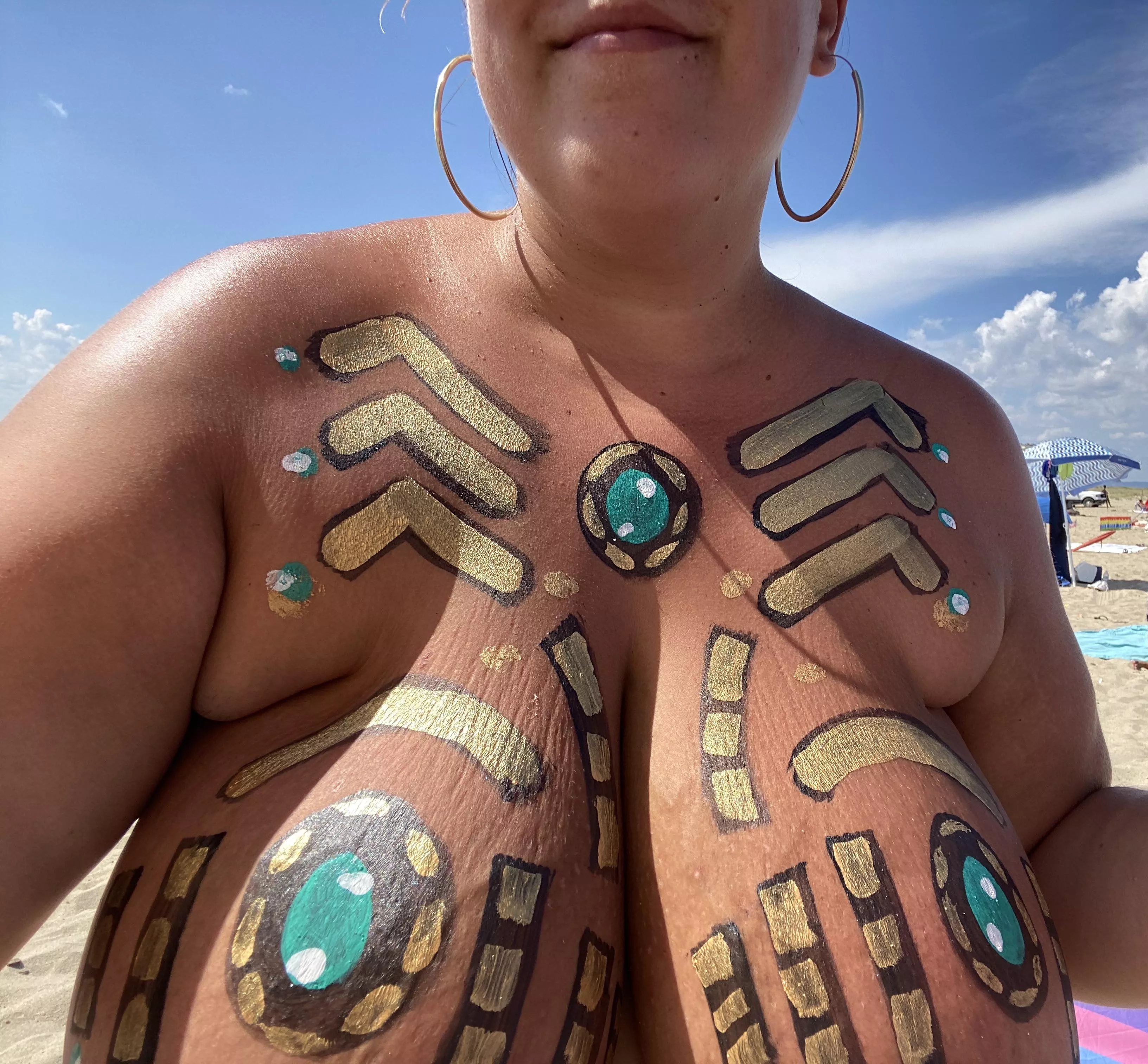 Busty nude beach lover. Wanna $ee more? posted by [deleted]