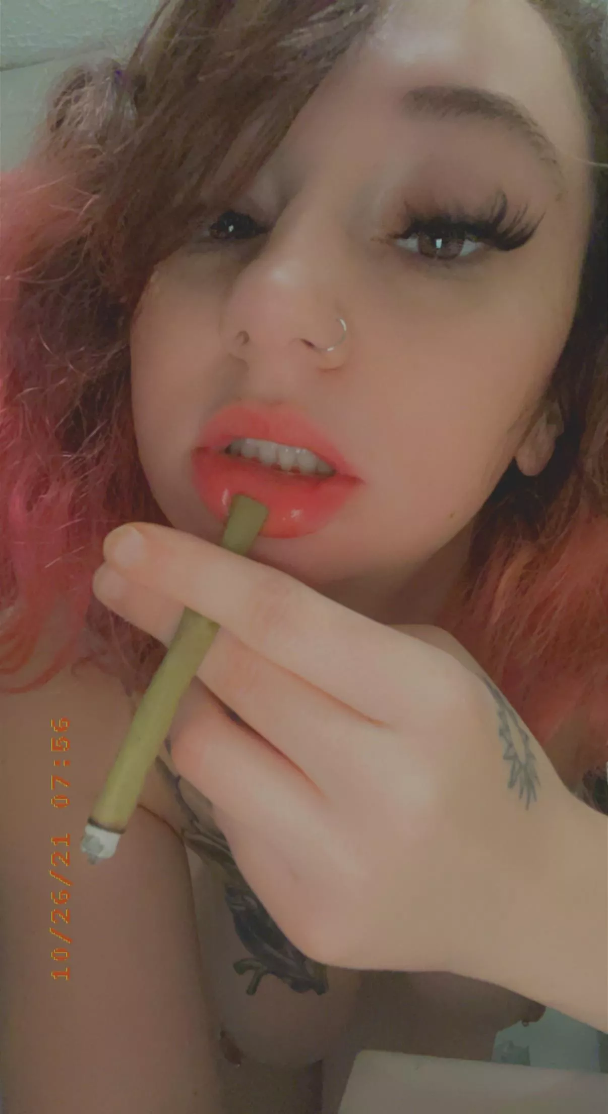 But first we smoke 😈💋 …. & fuck .. & smoke posted by Aeriaalxo