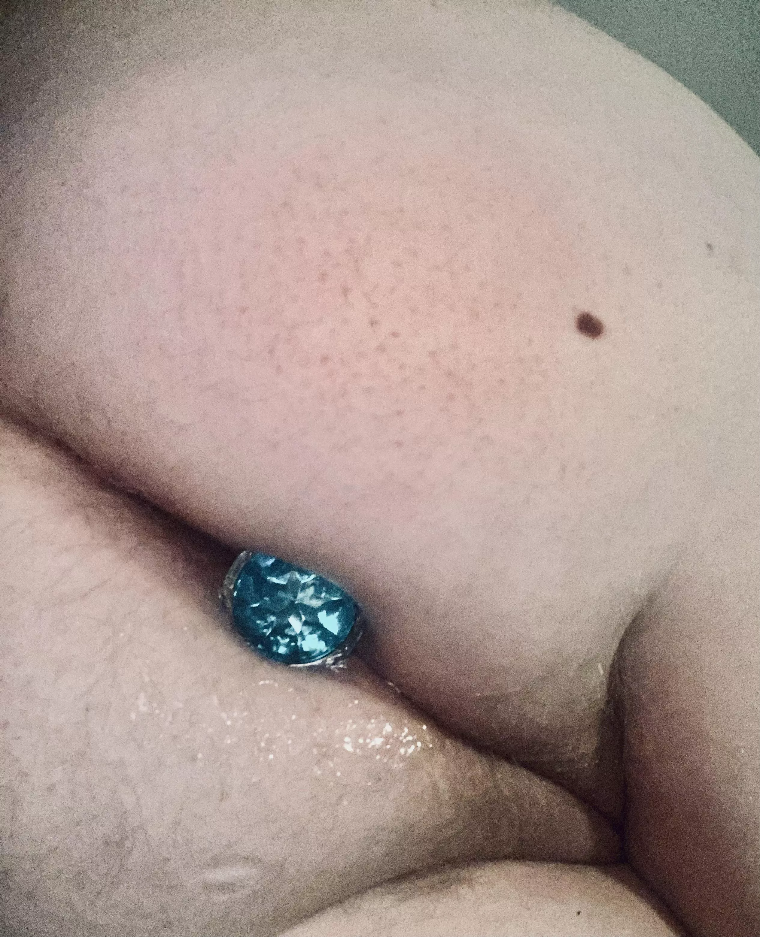 Butt plug Saturday posted by SharpSherbert185