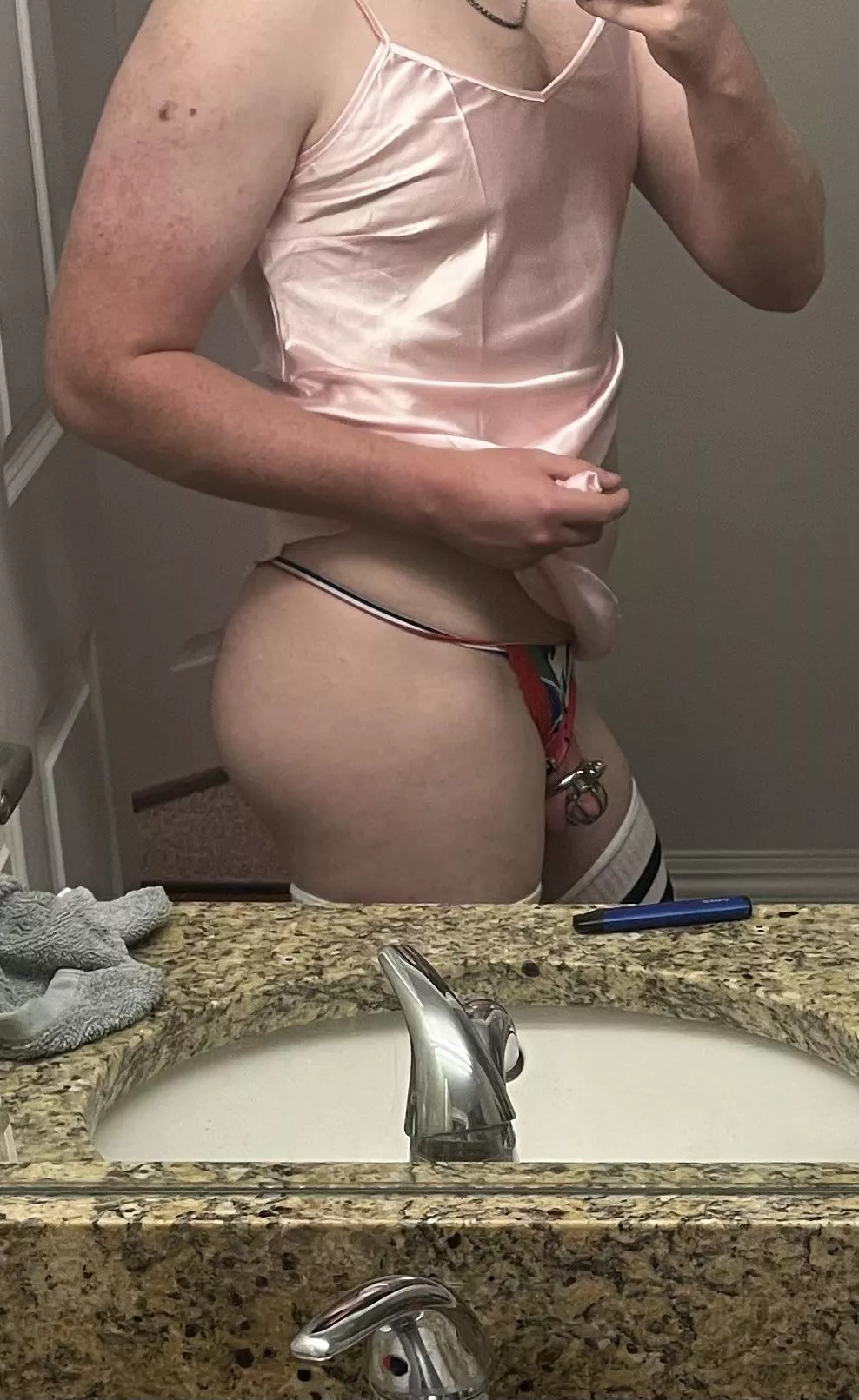 Caged Bottom Boi looking for someone to play a rust wipe with this weekend or csgo. posted by OoccasionallyHeather