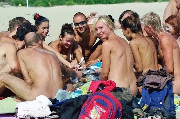 Cake at the beach posted by NaturistPictures