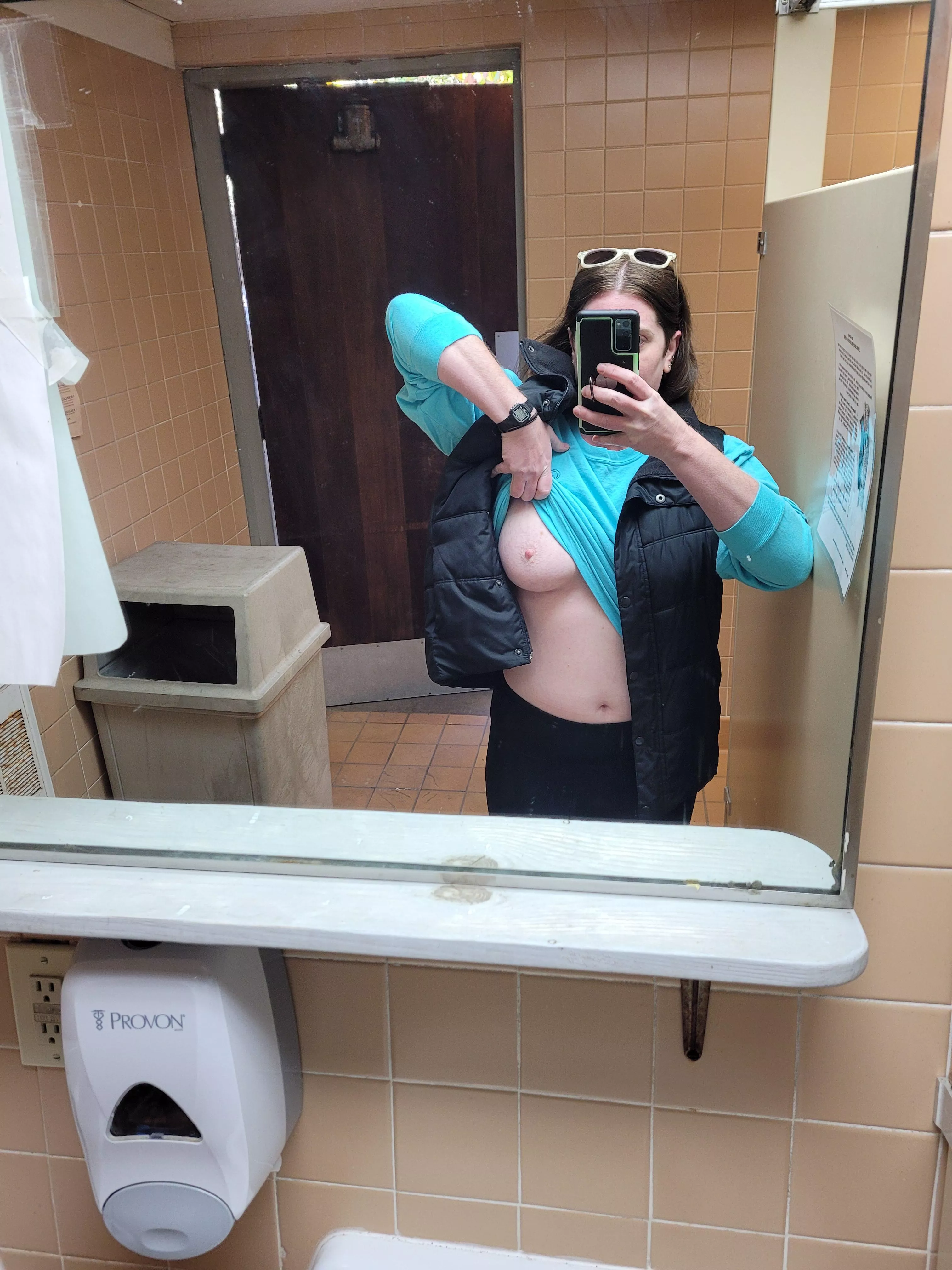 Campground bathroom. I wonder if the lady in the stall wondered what I was doing. 🤭 posted by gingerz6511