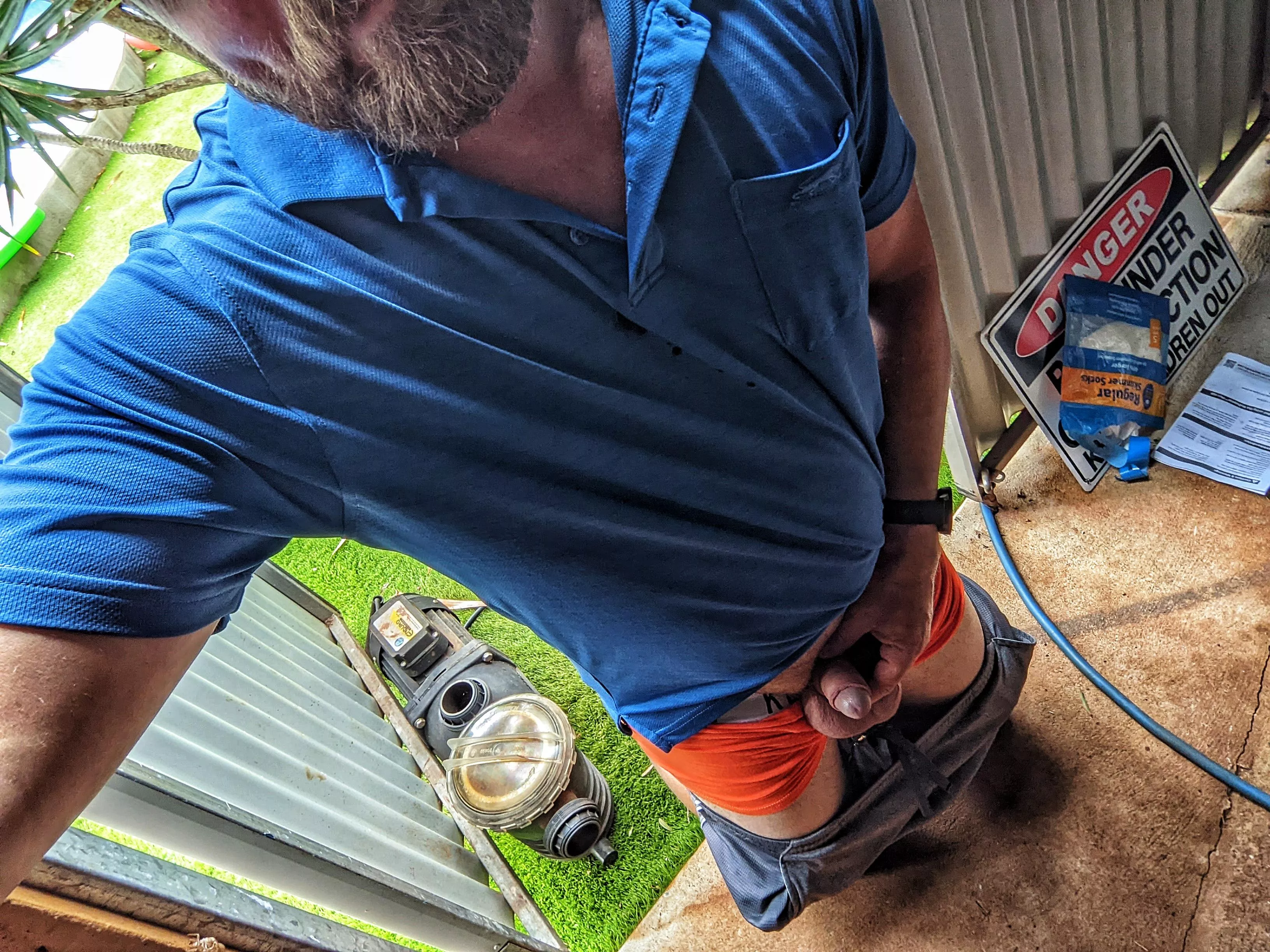 Can I be your bottom pool boy? color combo and small dick for the win? posted by auskdaivey