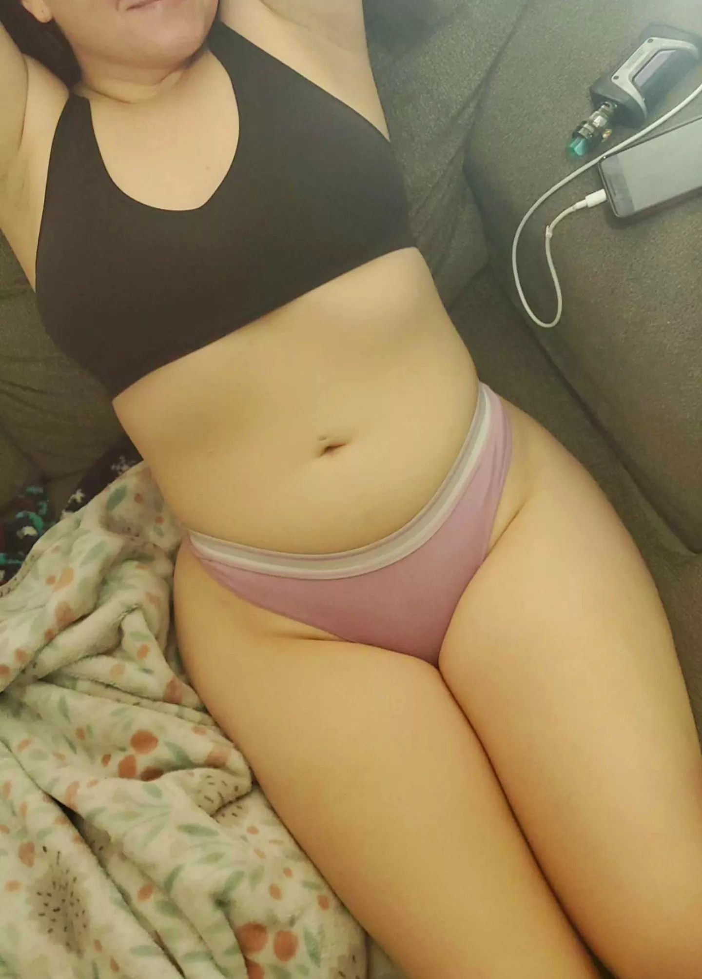 Can I get some help taking these of[f] posted by Kaili_Simone