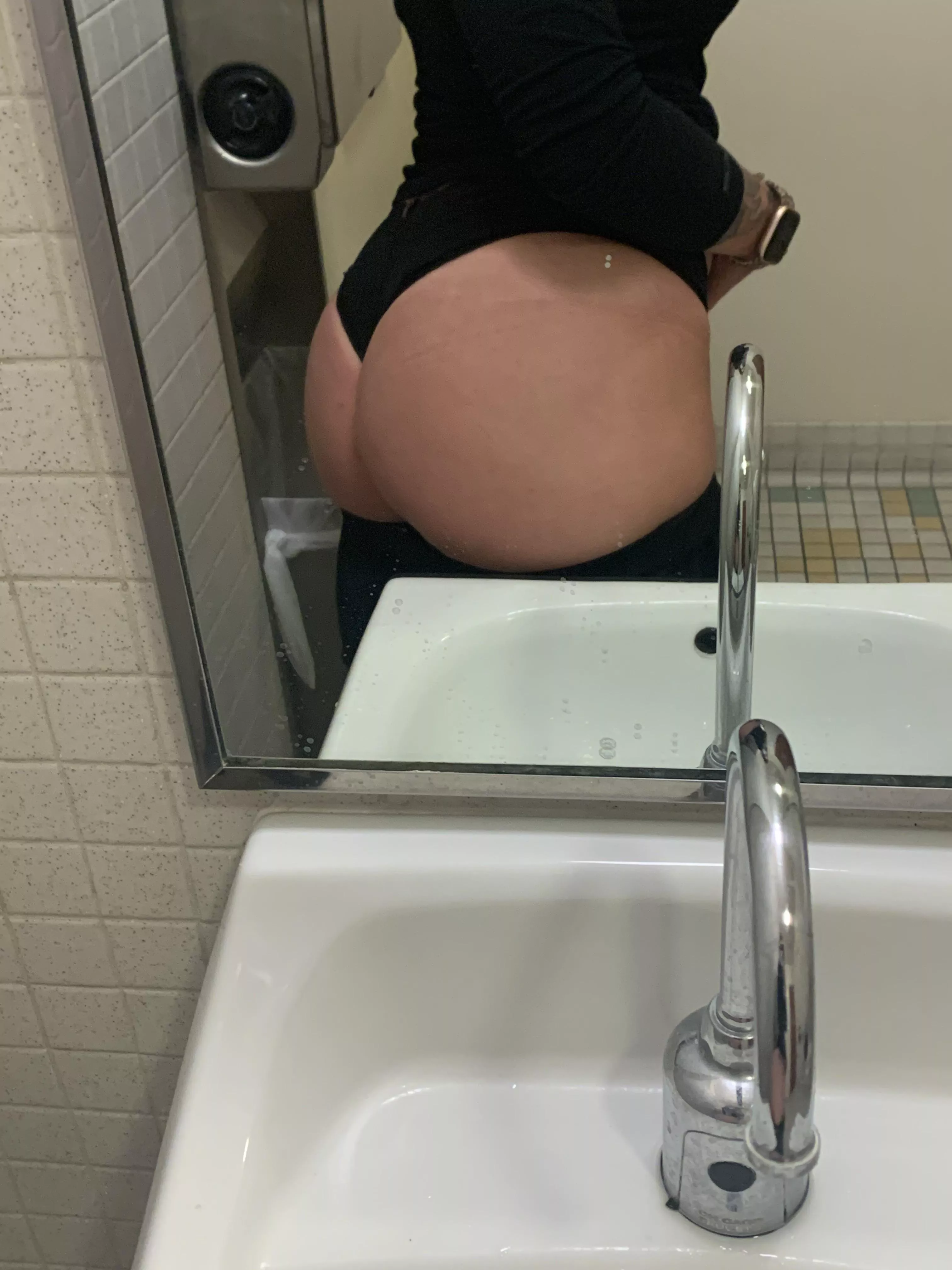 Can somebody pull these scrubs off and take this ass?!?! posted by naughtynurseof21