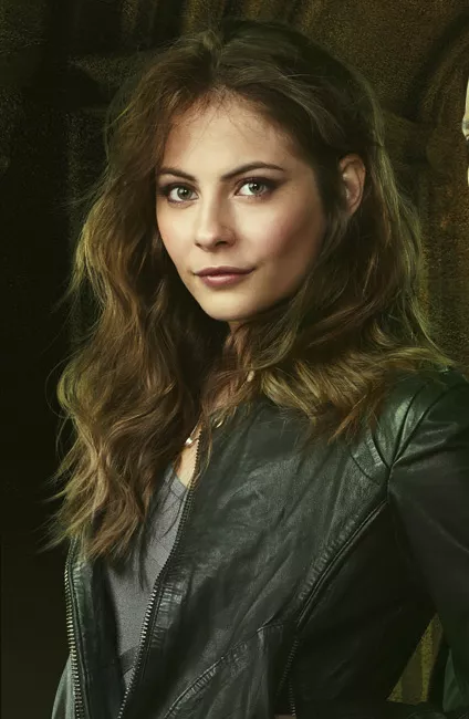 Can someone rp as Willa Holland for me or help me Worship her posted by rpisfun029