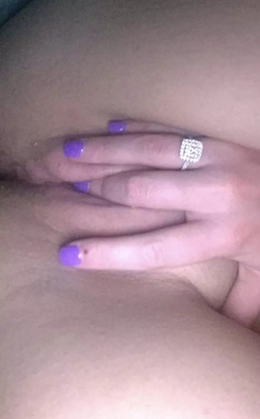 Can you replace my finger with your cock? posted by DallasDawnn