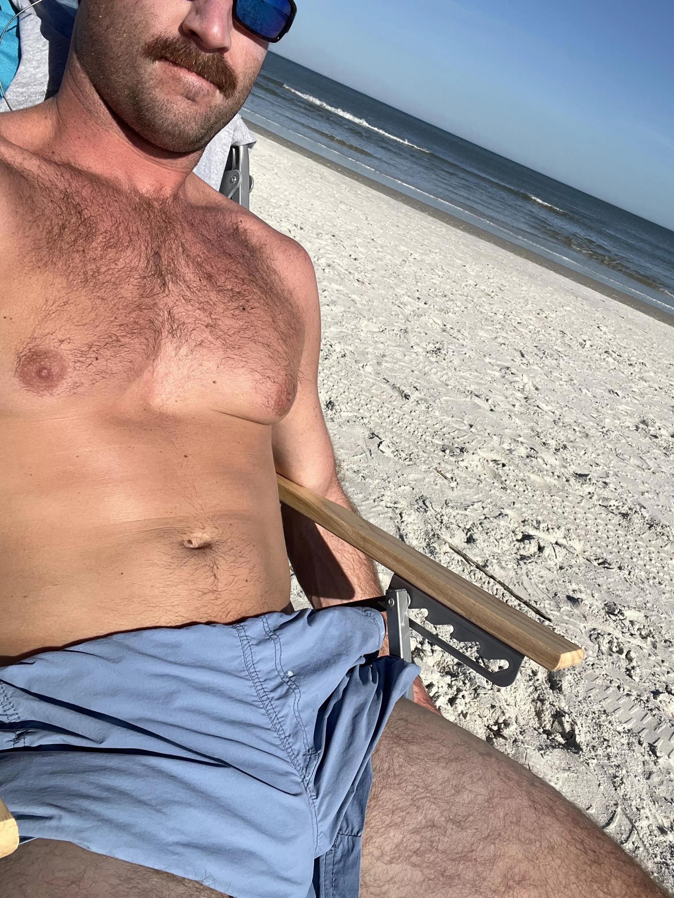 Can you see my bulge? Holidays in FL posted by tayswart13