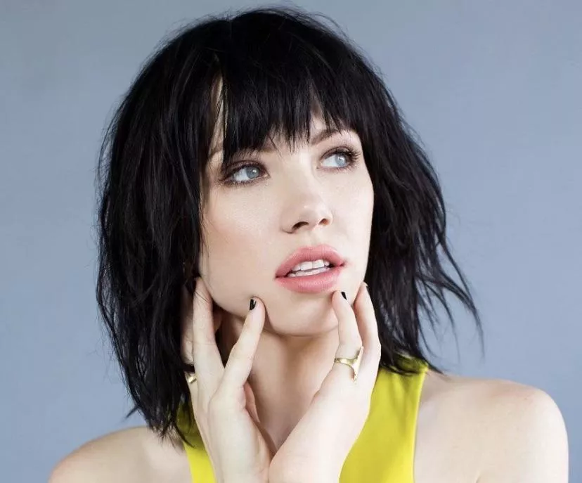 Carly Rae Jepsen posted by bobbyUP-MKII