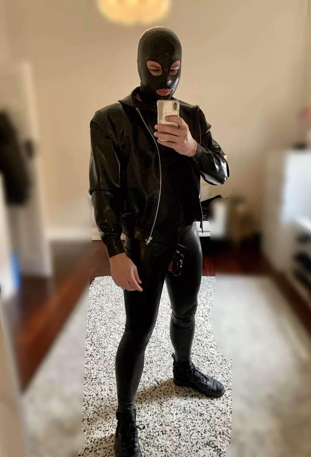 Casual locktober fit for a rubberist posted by latedel