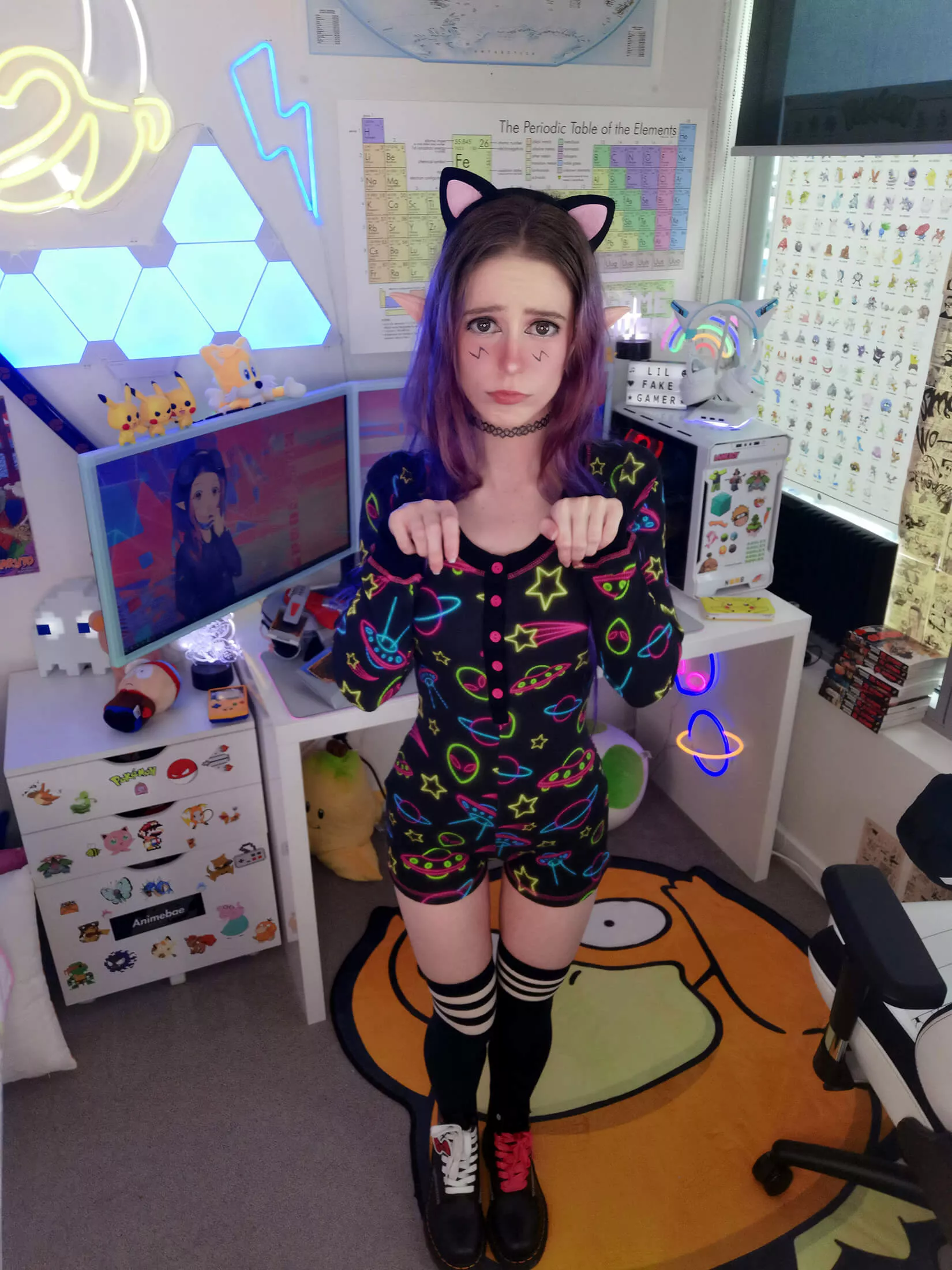 cat girl is out of this world 👩‍🚀🐱 posted by lilfakegamer