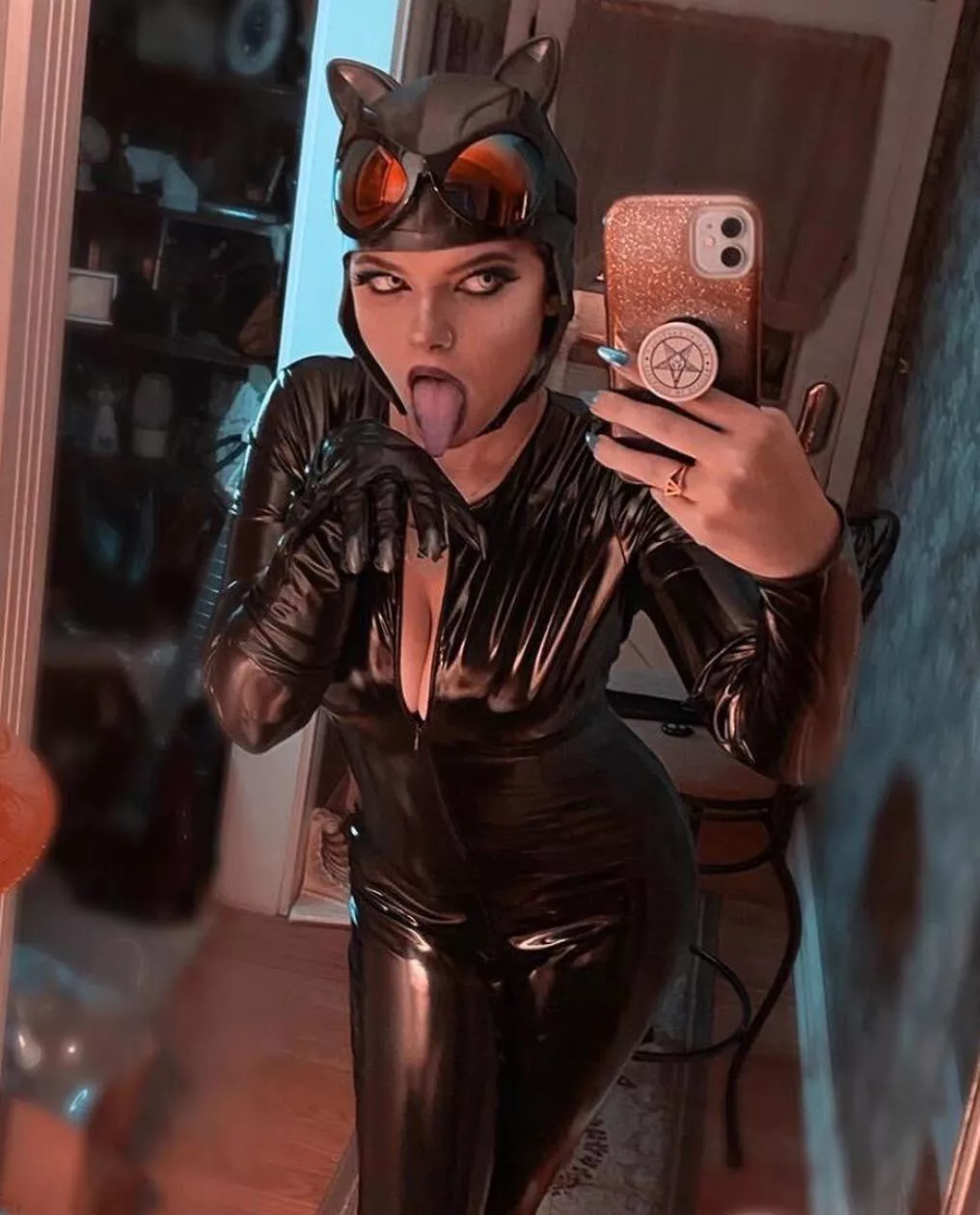 Cat got your tongue 🖤 Hex SG posted by SuicideGirls