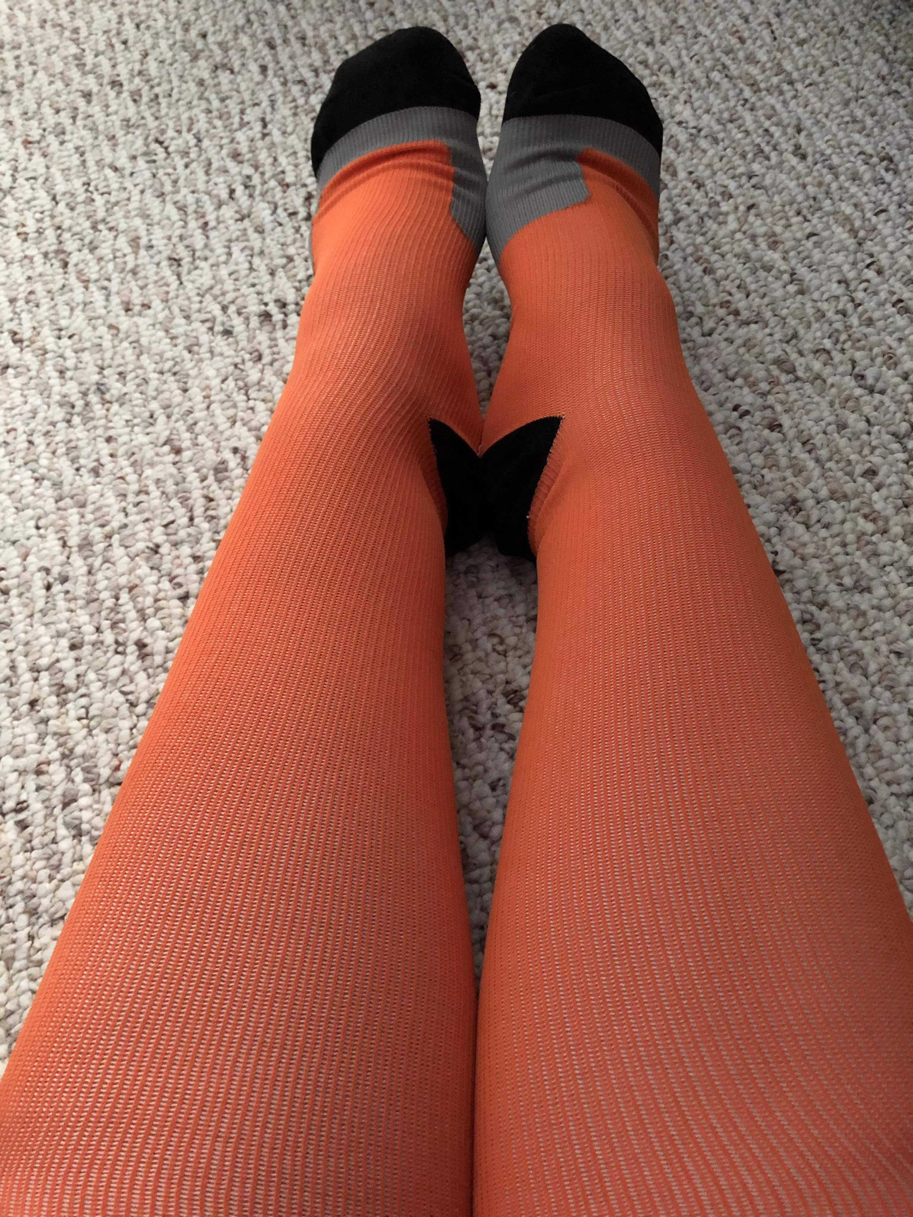 Check out my orange knee highs (F) posted by CupcakeTootsie