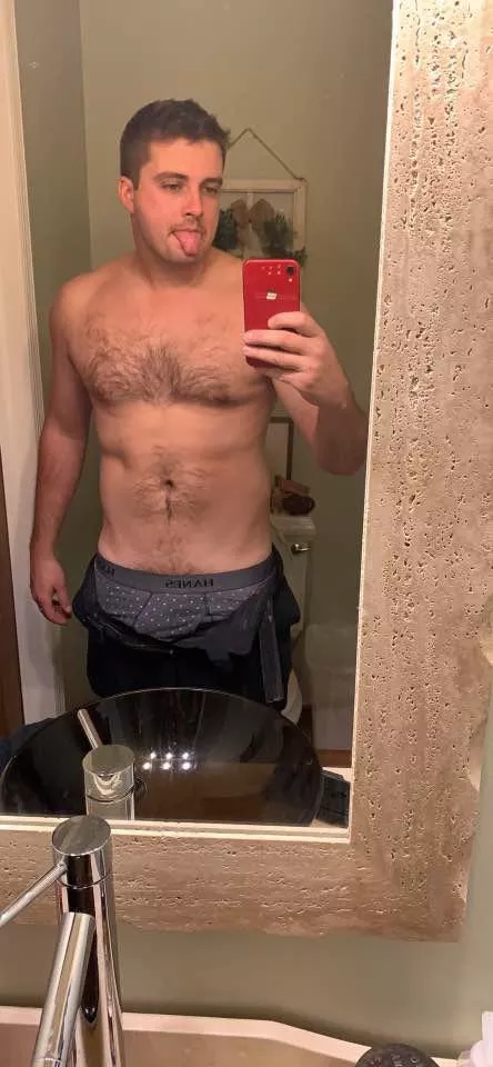 Checking In (m)4f posted by Northbb14