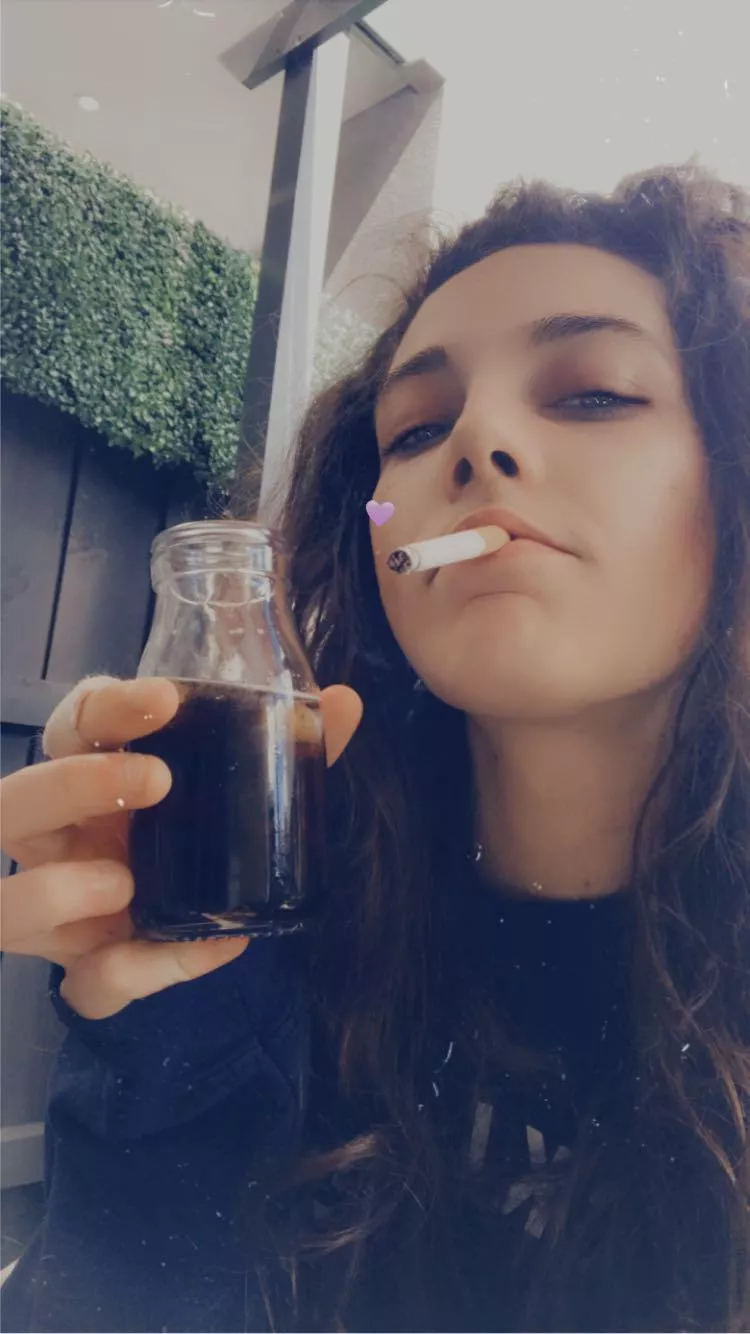 Cheeeeeers to trying to figure out how Reddit works 😅 posted by lucylovex420