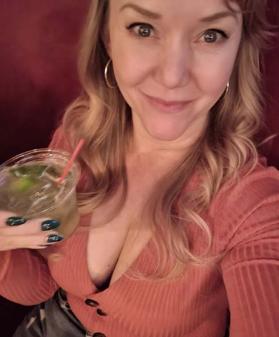 Cheers![F48] posted by Crystal_Sunshine_