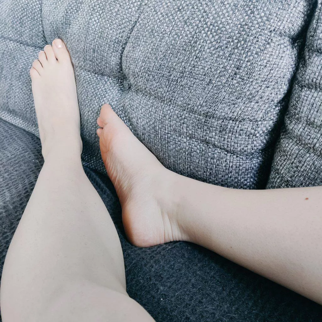 Chilling on the couch! Would you massage them? 💋 posted by OnlyNordicFeet