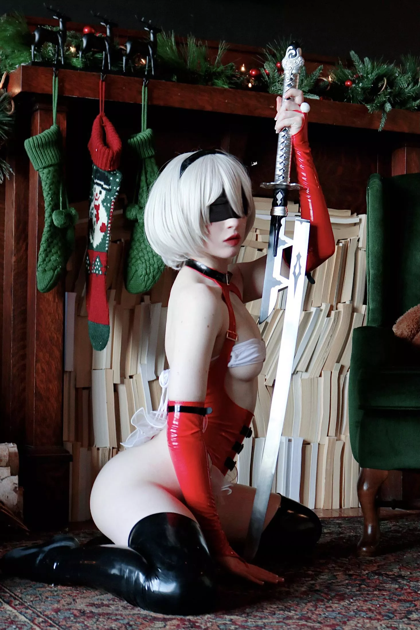 Christmas 2B Cosplay [self] posted by norafawn